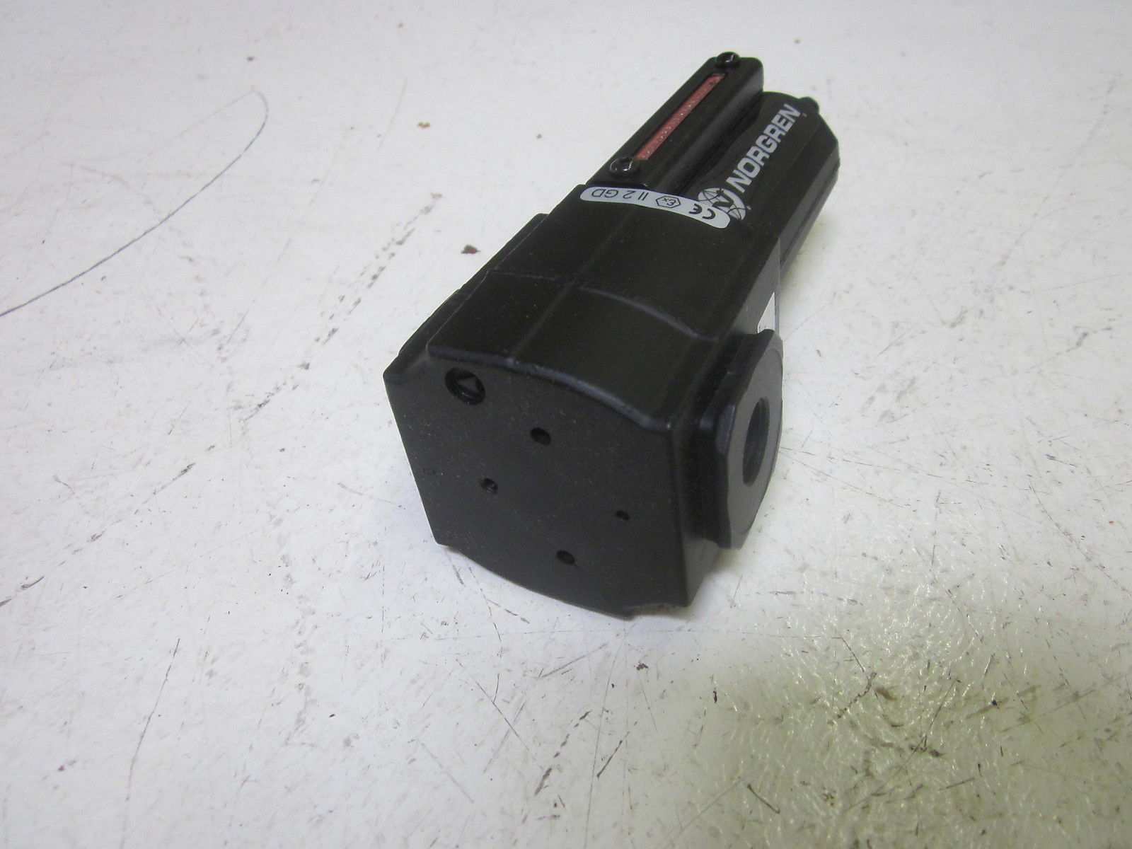 PENN-AIR F73G3ANQD1 FILTER 250PSI  *USED*