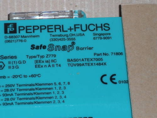 PEPPERL+FUCHS 071806 SAFE SNAP BARRIER *NEW IN BOX*
