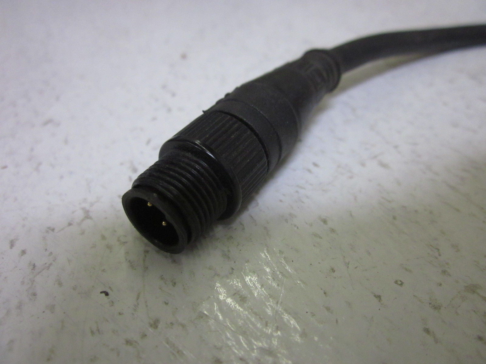 PEPPERL+FUCHS 0BH225-18GKF65-E0123-V1 PHOTOELECTRIC SENSOR *USED*