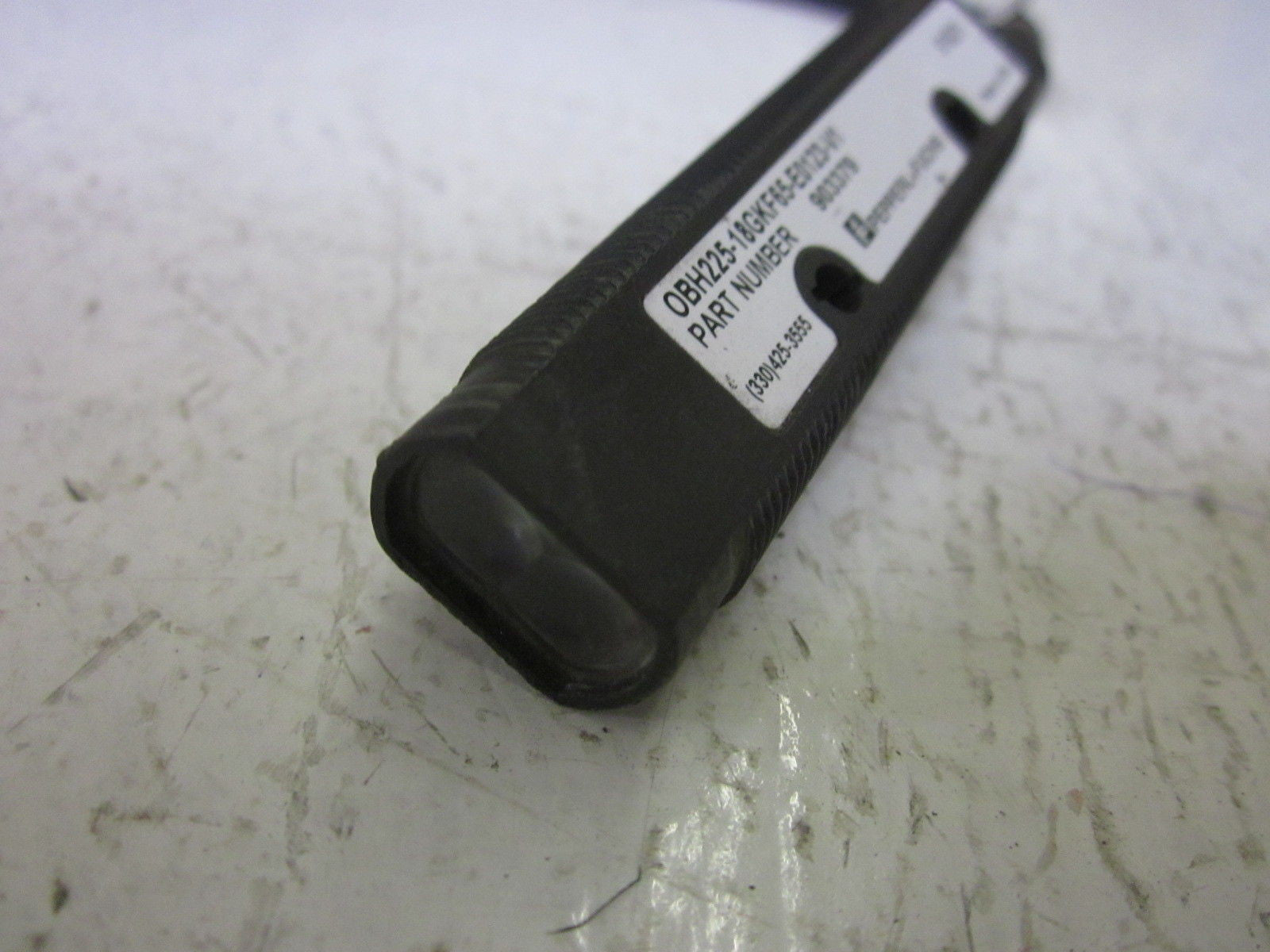 PEPPERL+FUCHS 0BH225-18GKF65-E0123-V1 PHOTOELECTRIC SENSOR *USED*