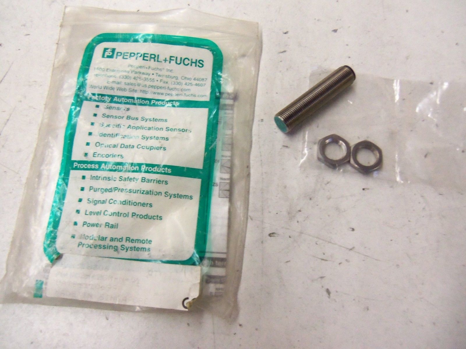 PEPPERL+FUCHS 18306S *NEW IN BAG*