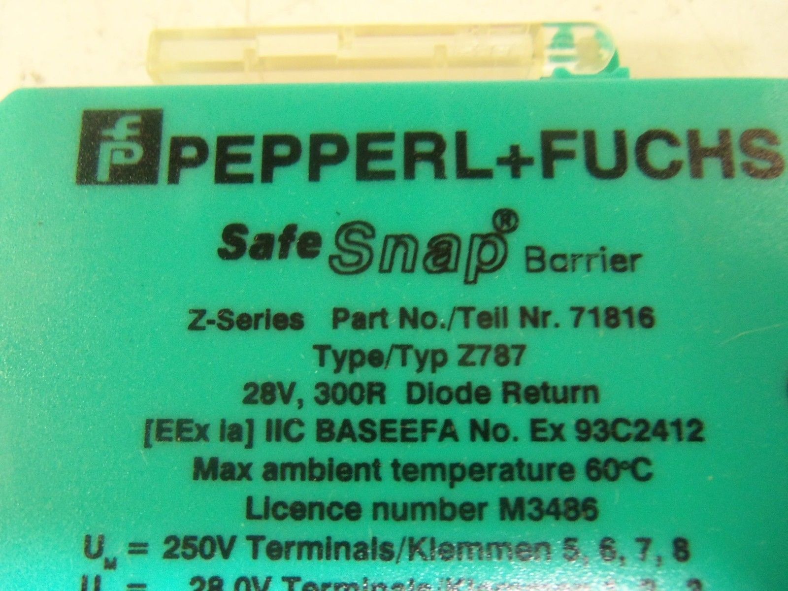 PEPPERL+FUCHS 71816 *NEW IN BOX*