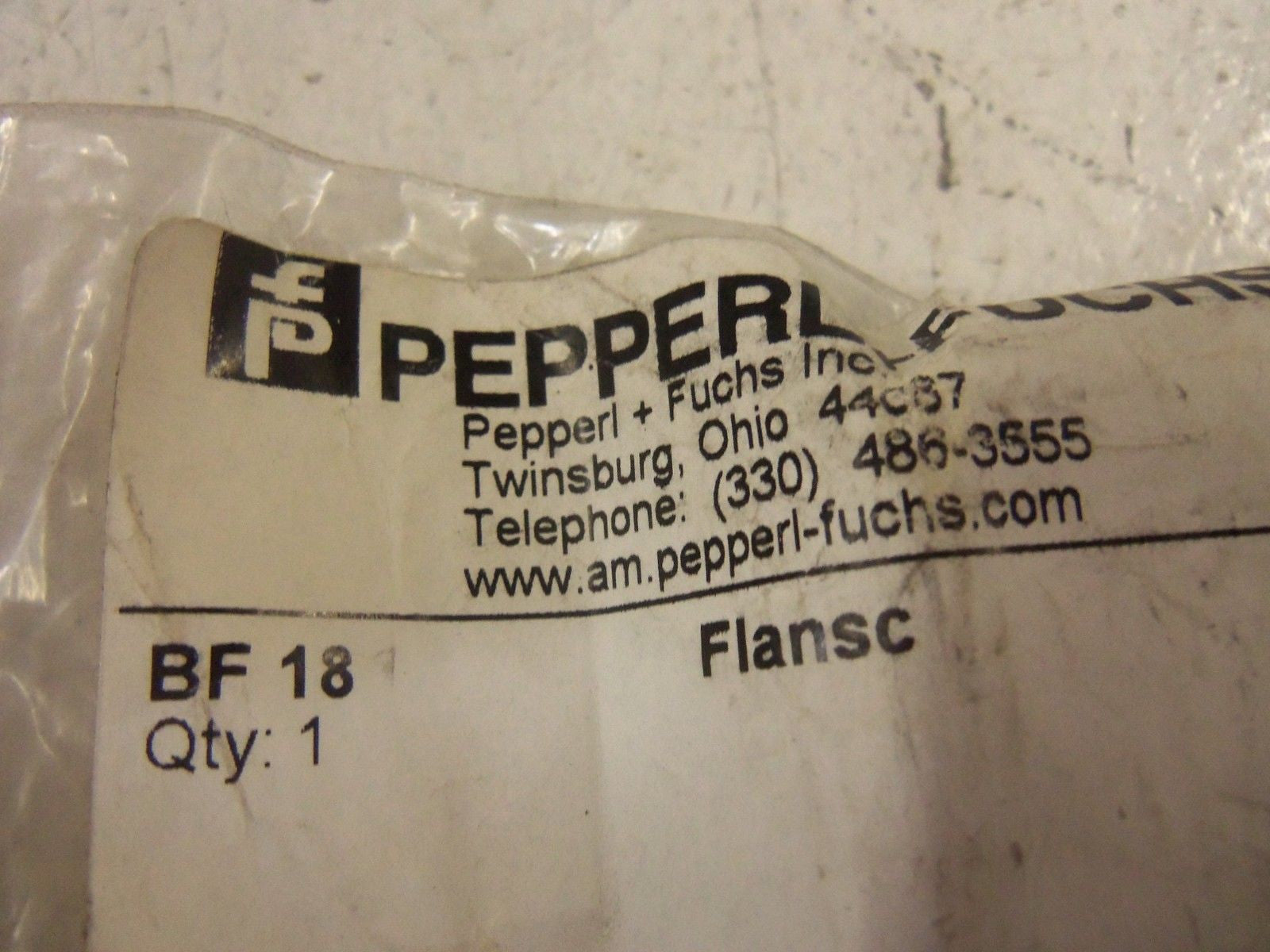 PEPPERL+FUCHS BF18 CABLE ACCESSORY *NEW IN FACTORY BAG*
