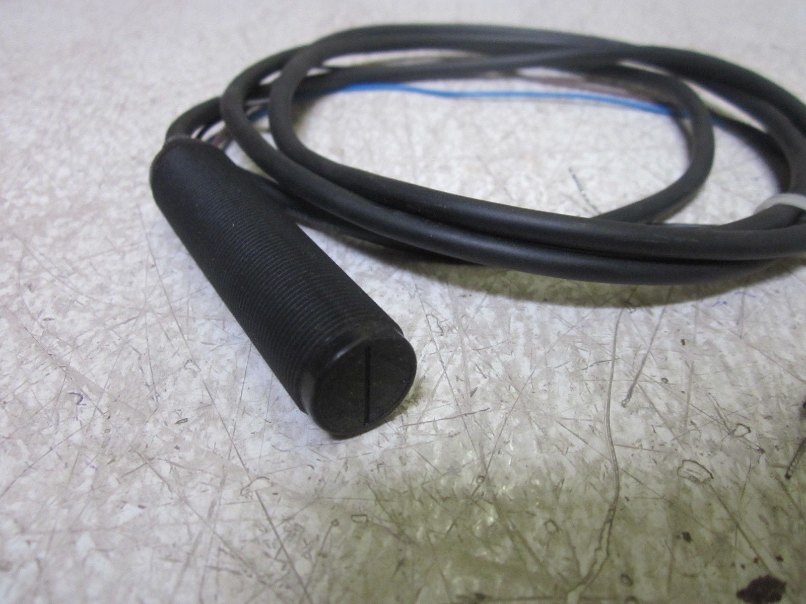 PEPPERL+FUCHS CP18D1BAL2  20-260V PHOTOELECTRIC SENSOR  *USED*