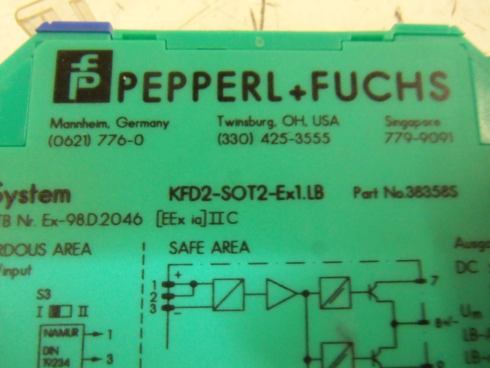 PEPPERL+FUCHS KFD2-SOT2-EX1.LB SWITCH AMPLIFIER CONNECTION *NEW NO BOX*
