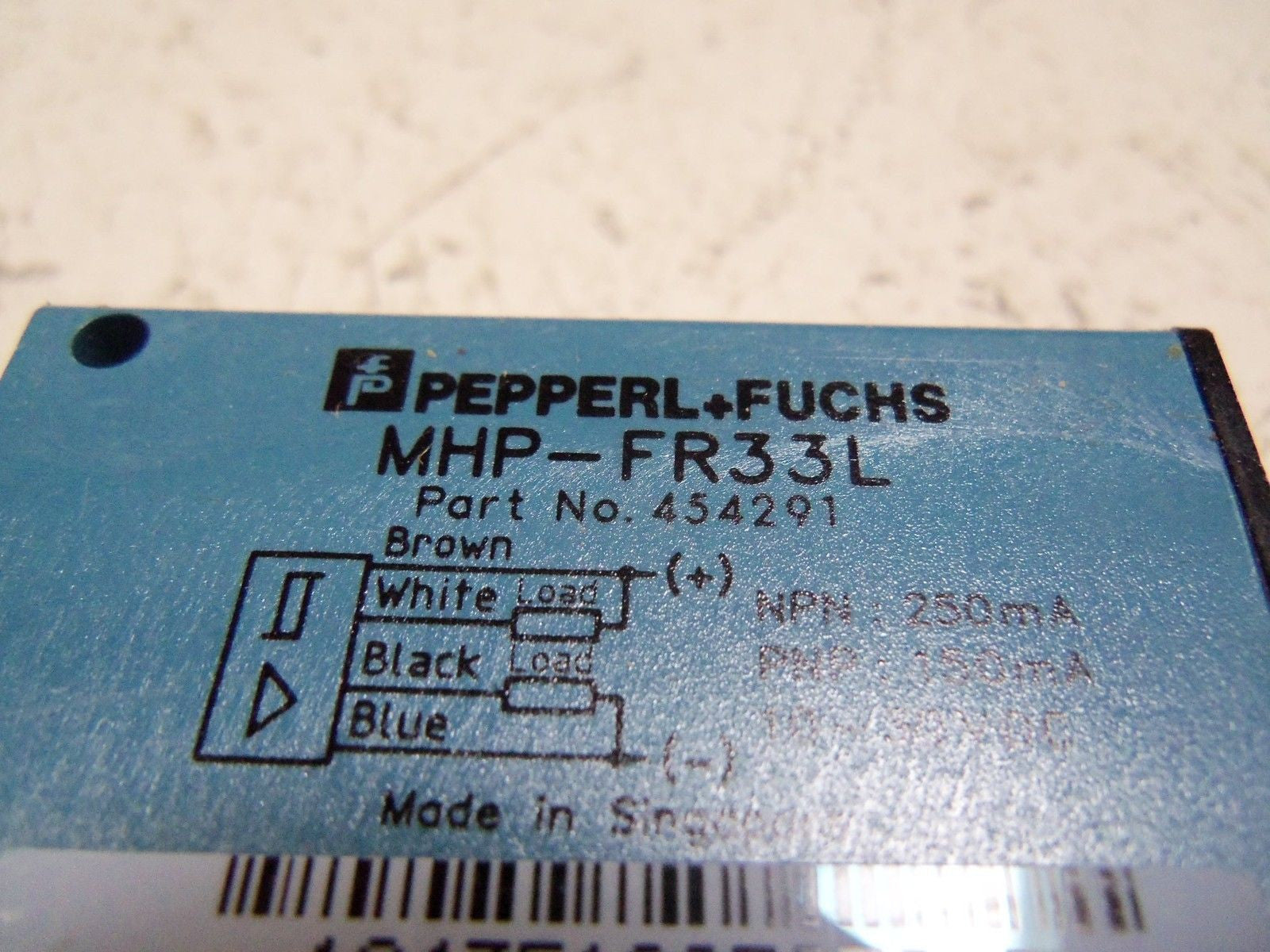 PEPPERL+FUCHS MHP-FR33L PHOTOELECTRIC SENSOR *USED*