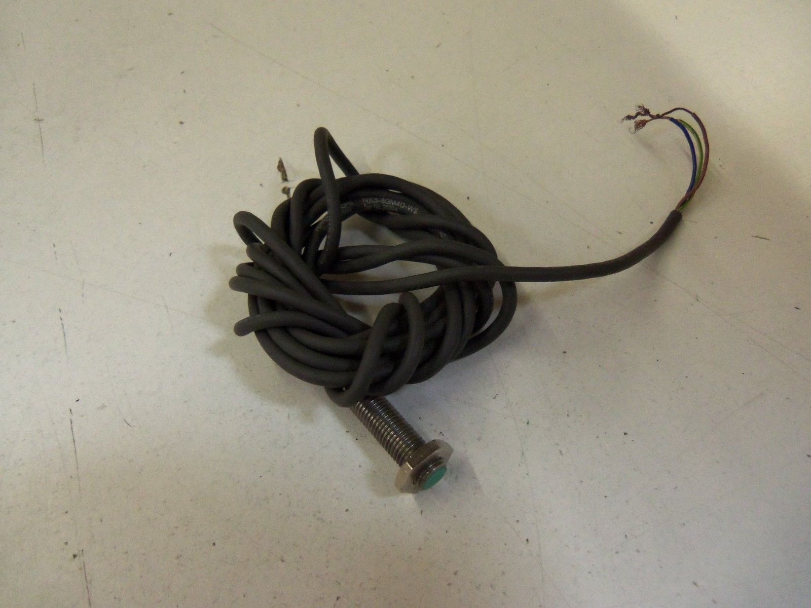 PEPPERL+FUCHS NJ1,5-8GM40-WS INDUCTIVE SENSOR *USED*