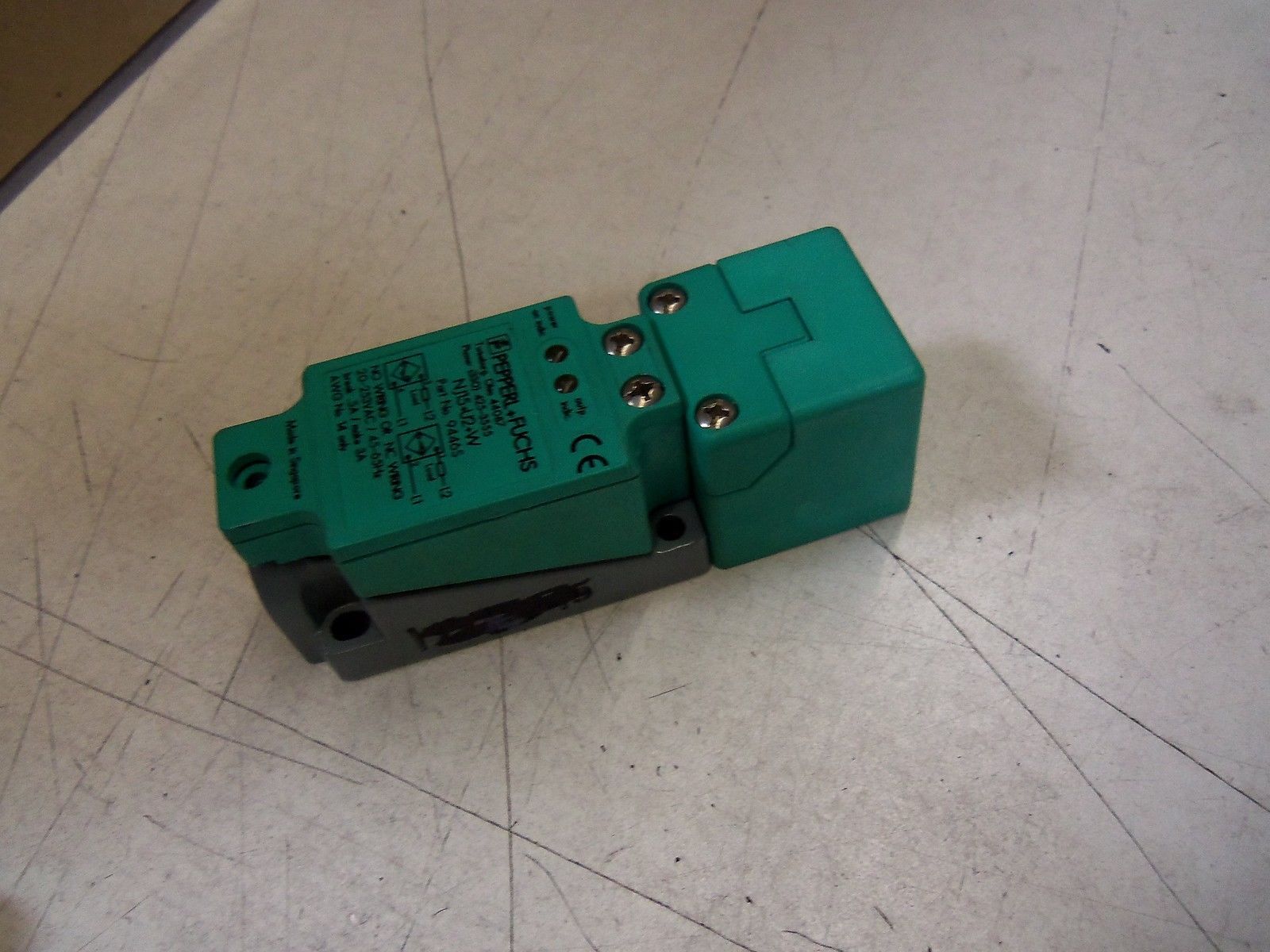 PEPPERL+FUCHS NJ15+U2+W INDUCTIVE AC SENSOR *USED*