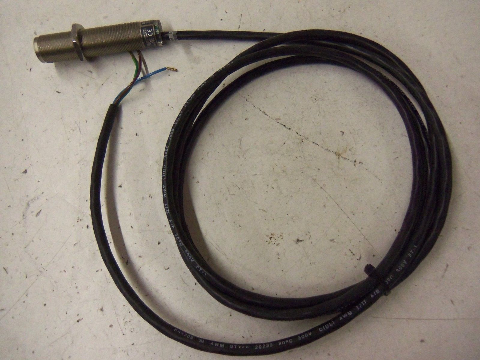 PEPPERL+FUCHS NMB5-18GM80-US-FE PROXIMITY SWITCH *NEW NO BOX*