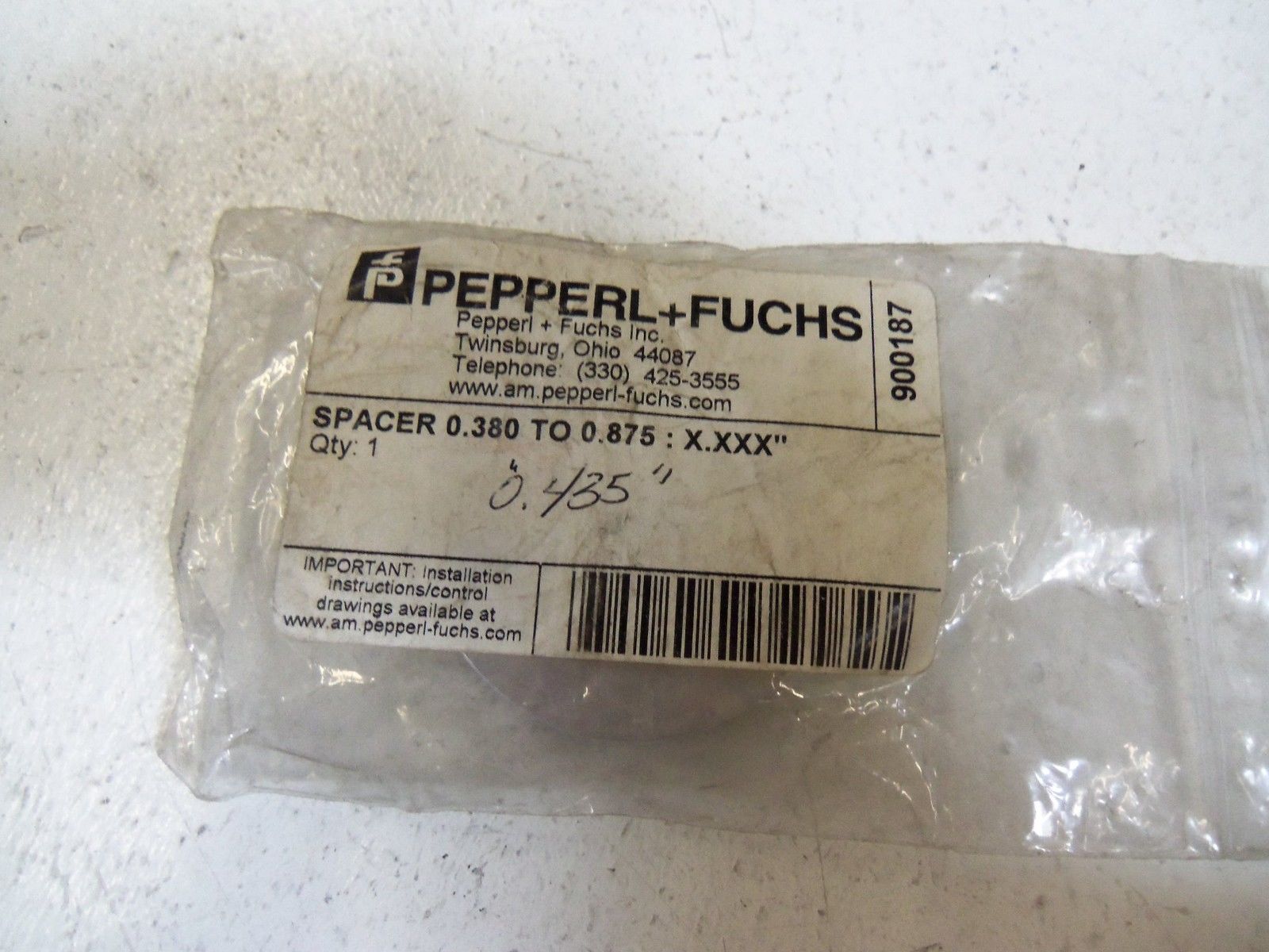 PEPPERL+FUCHS SPACER 0.380 TO 0.875 *NEW IN BAG*