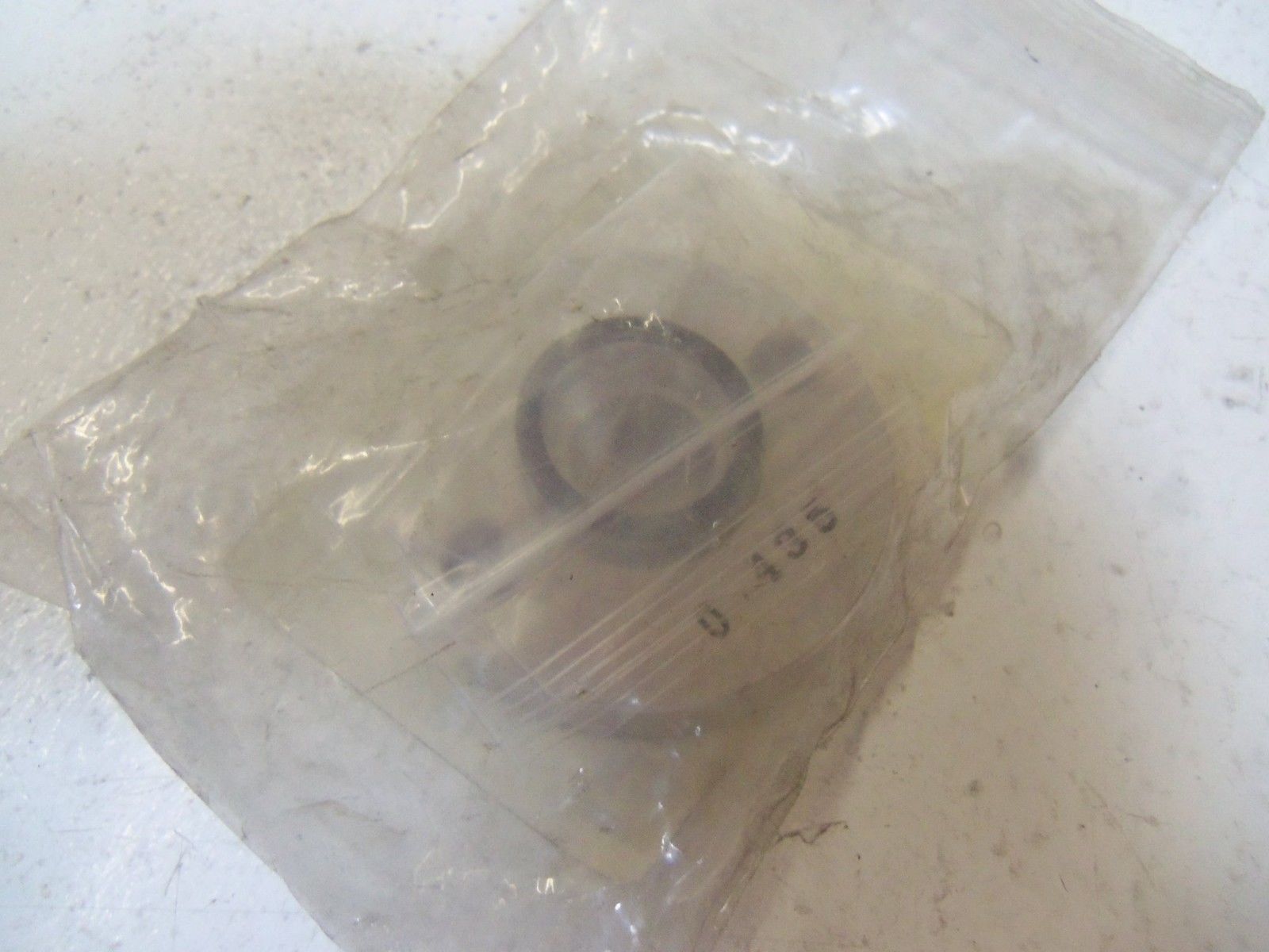 PEPPERL+FUCHS SPACER 0.380 TO 0.875 *NEW IN BAG*