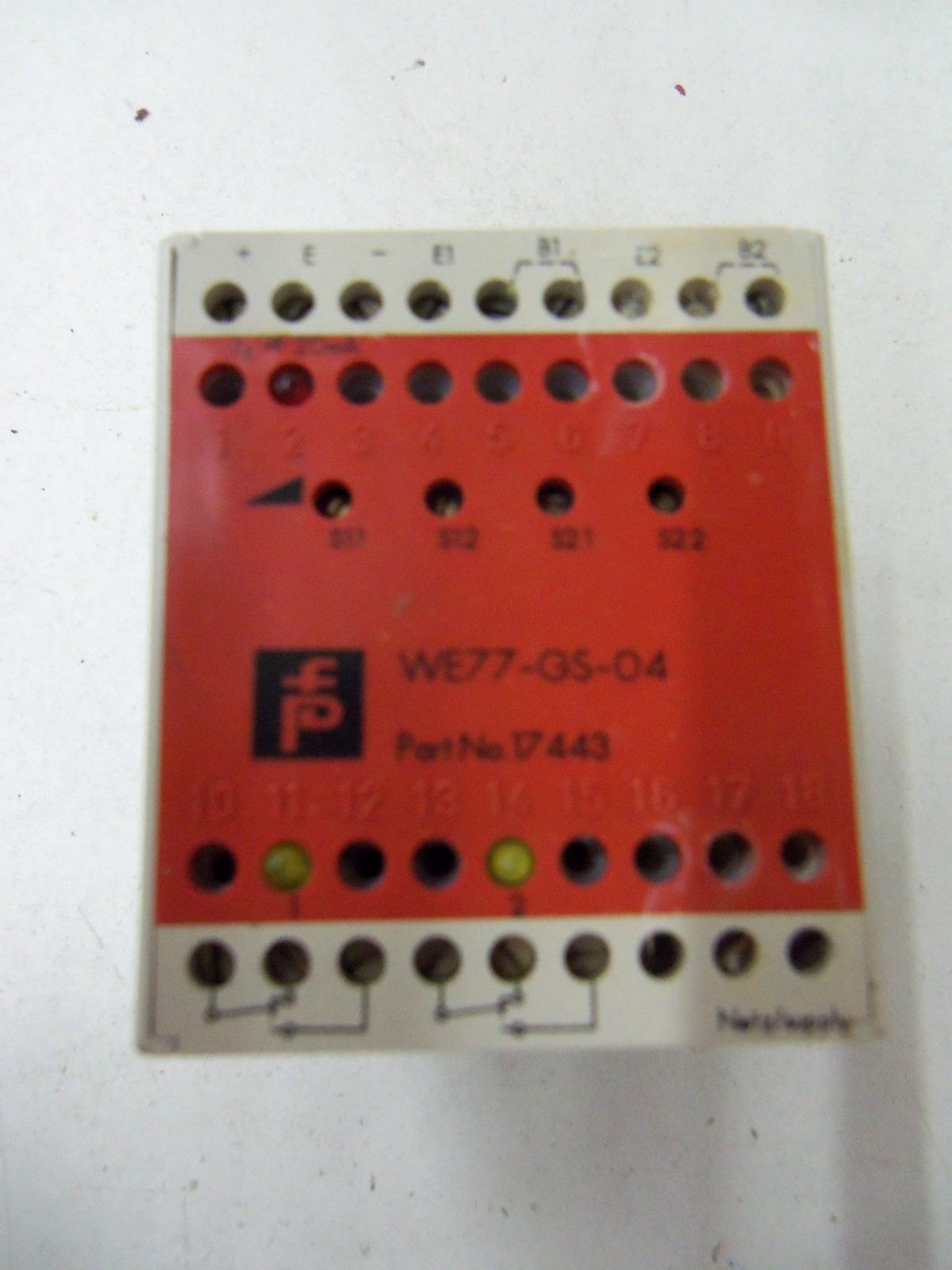 PEPPERL+FUCHS WE77-GS-04 *USED*