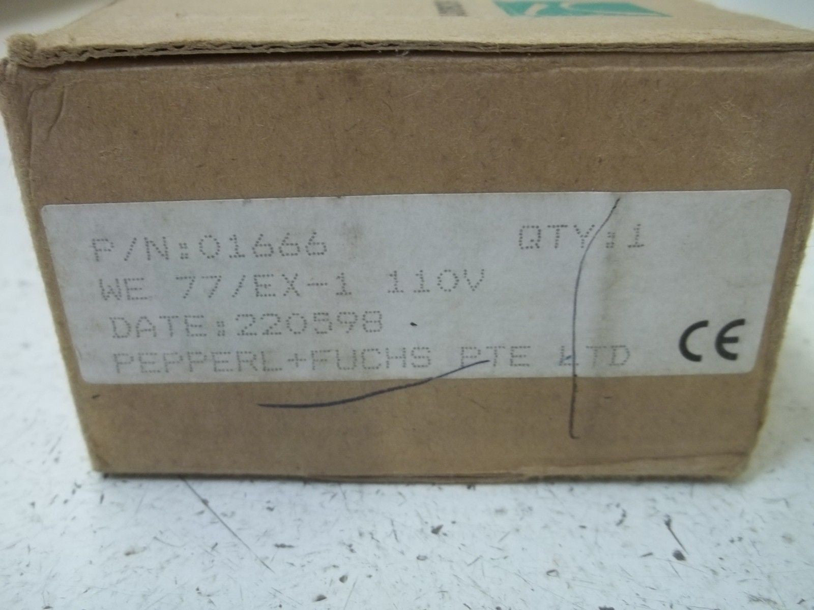PEPPERL+FUCHS WE77/EX-1 01666S 115VAC *NEW IN BOX*