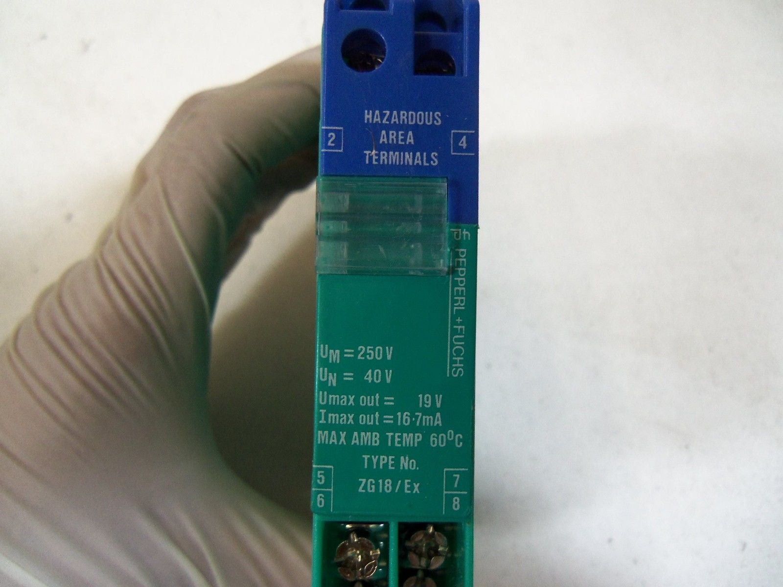 PEPPERL+FUCHS ZG18/Ex ISOLATION MODULE *NEW NO BOX*