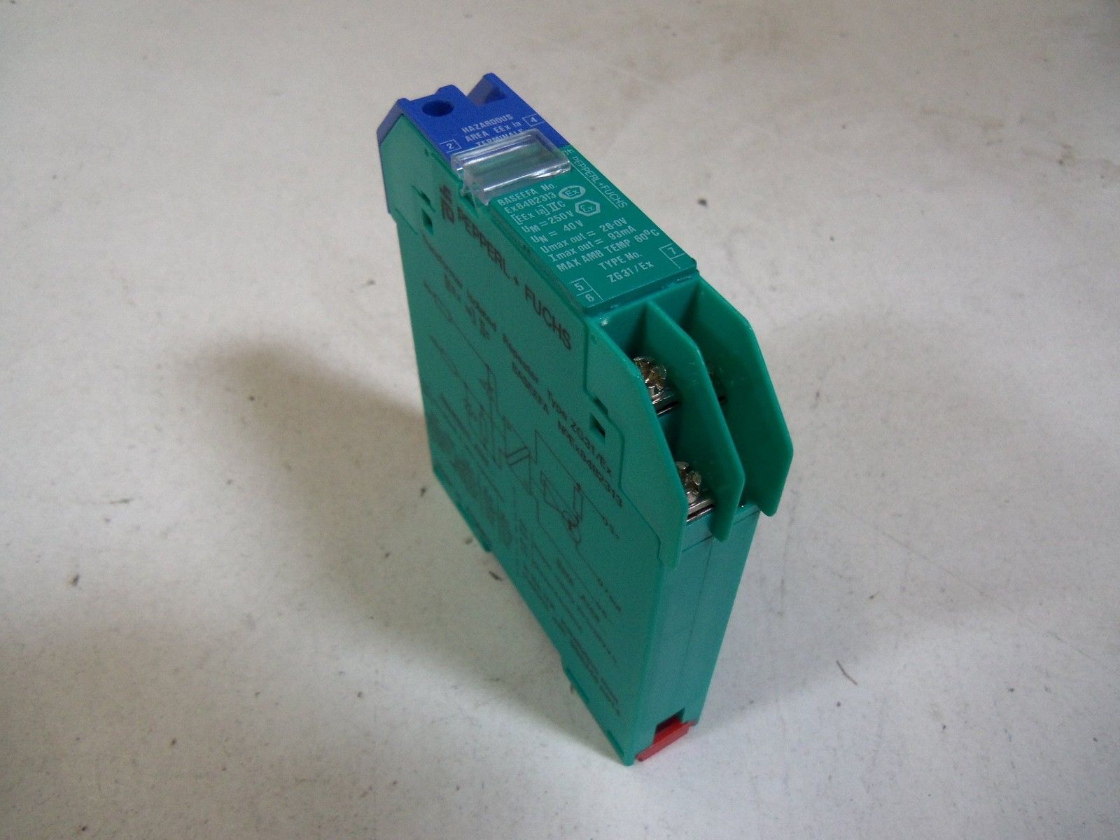 PEPPERL+FUCHS ZG31/Ex *NEW NO BOX*