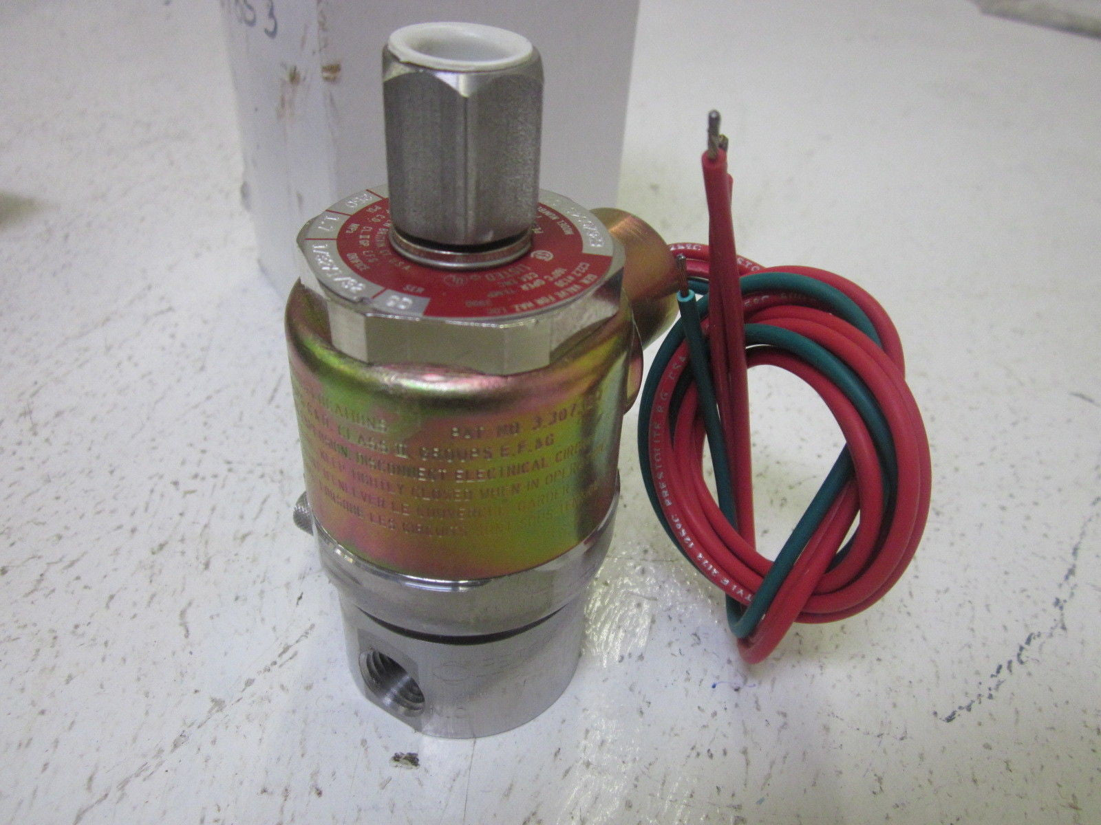 PETER PAUL E26Z0040LCCM *NEW IN BOX*
