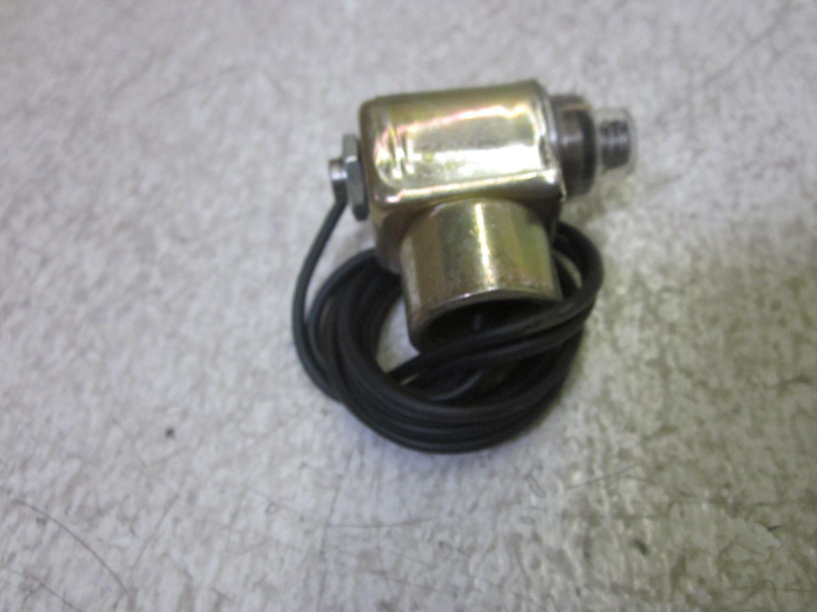 PETER PAUL O53Z0091JCP SOLENOID OPERATOR 120VAC 150PSI  *NEW IN BOX*