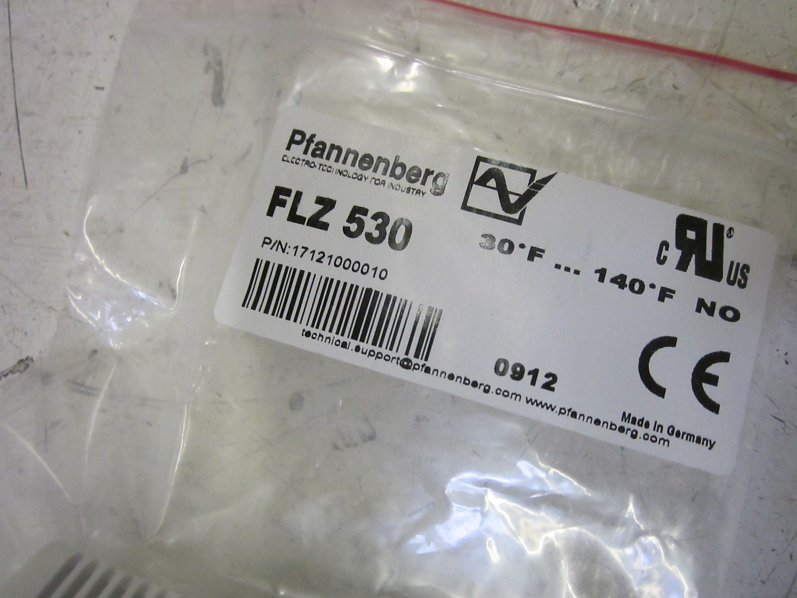 PFANNENBERG FLZ 530 THERMOSTAT 17121000010 30-140F *NEW IN A FACTORY BAG*