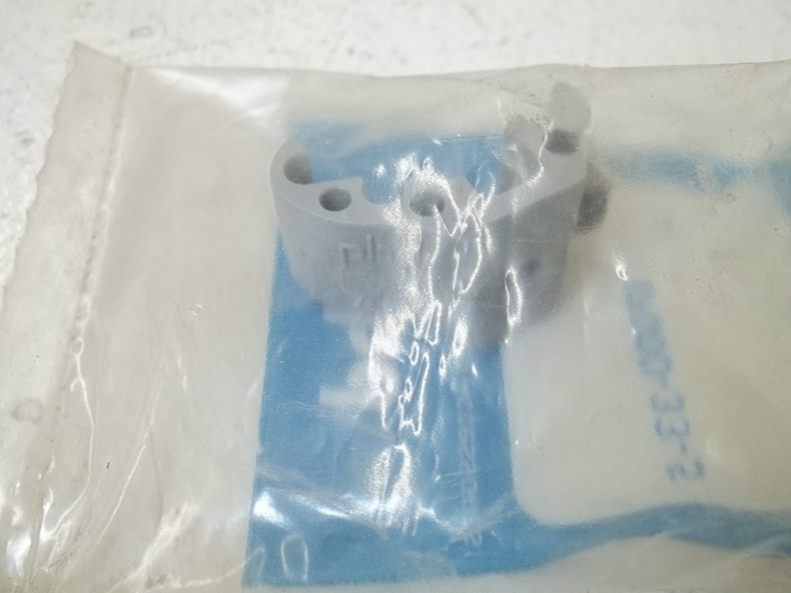 PHD 17000-33-5 CYLINDER SWITCH MOUNT BRACKET *NEW IN A FACTORY BAG*