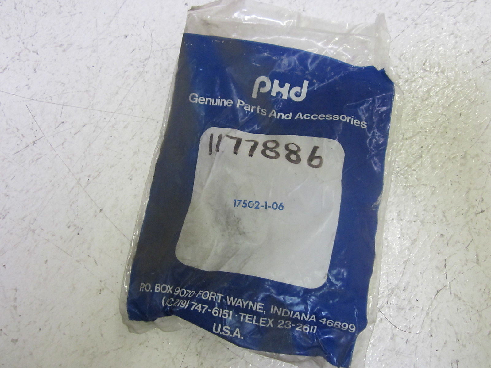 PHD 17502-1-06 COMPACT PROXIMITY SWITCH SENSOR *NEW IN FACTORY BAG*