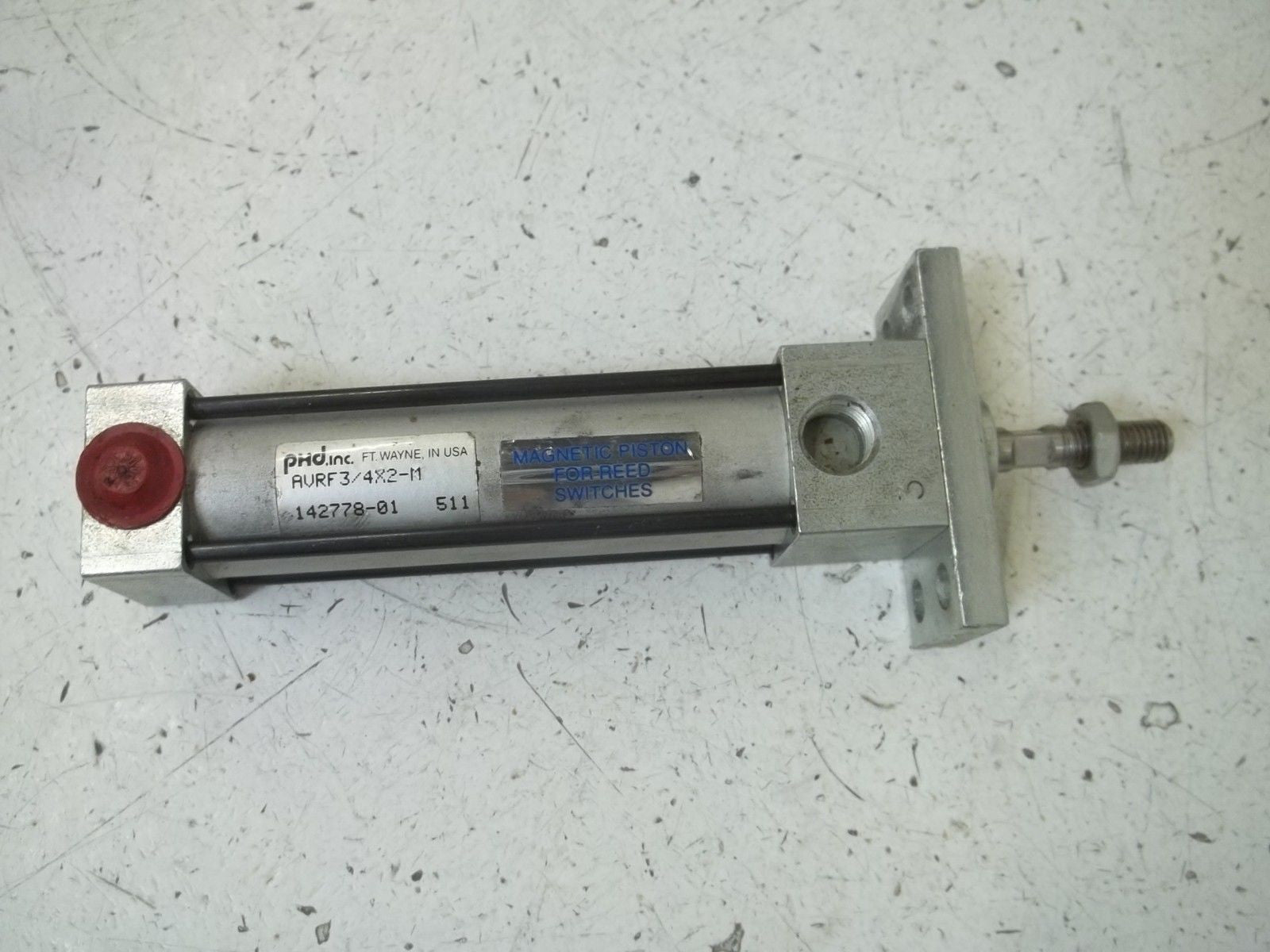 PHD AVRF3/4X2-M CYLINDER *USED*