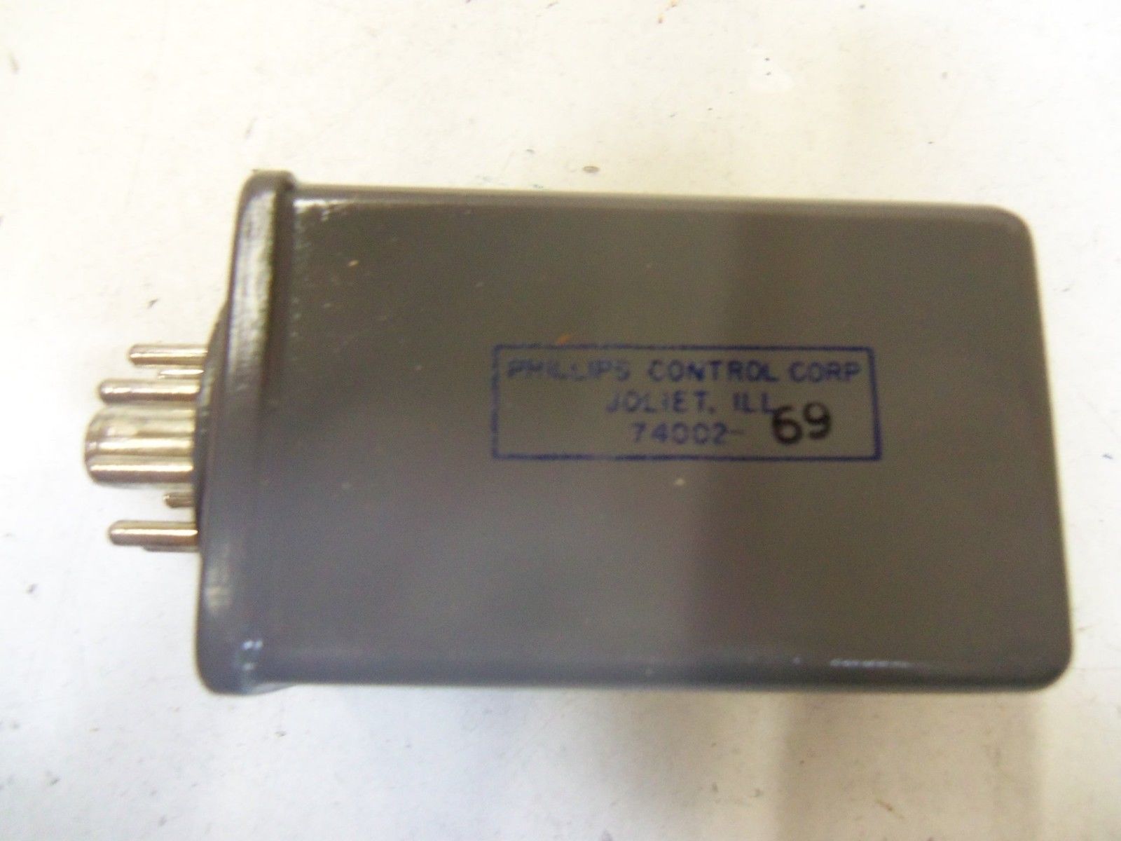 PHILLIPS CONTROL CORP. 74002-69 *NEW IN BOX*