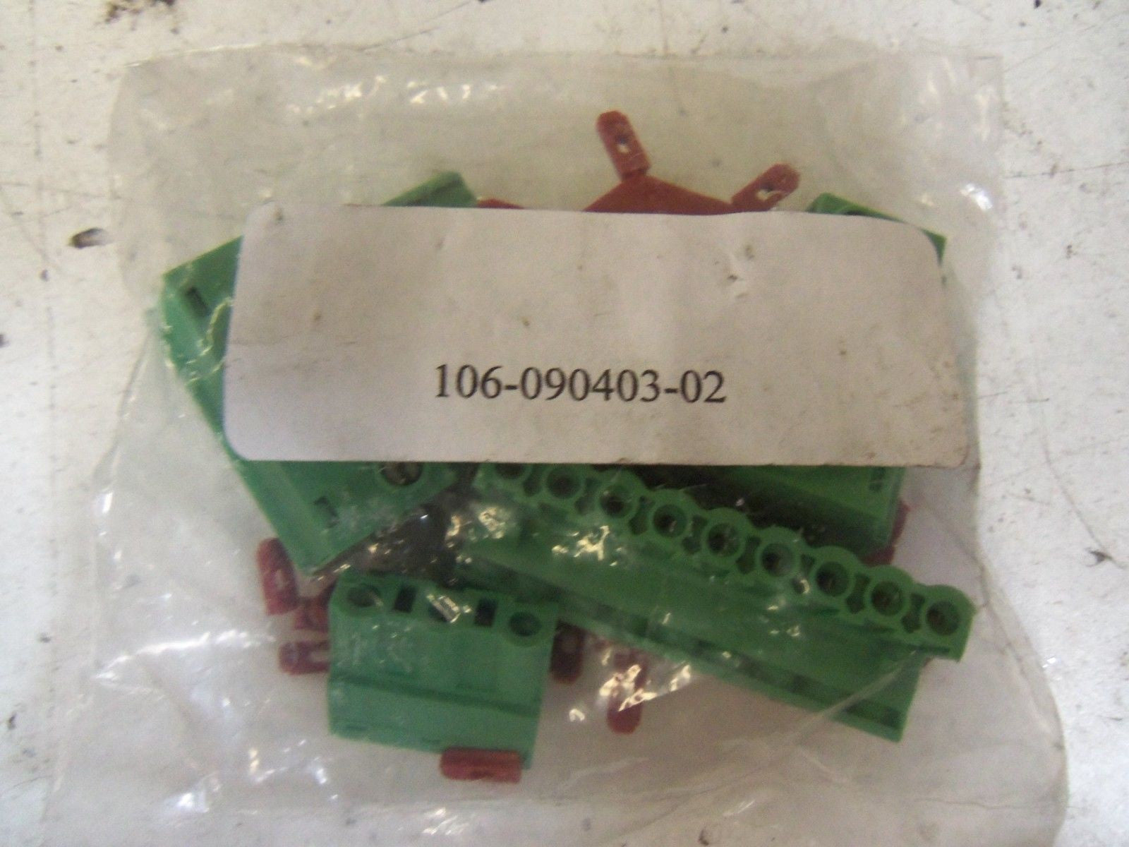 PHOENIX CONTACT 106-090403-02 *NEW IN BAG*