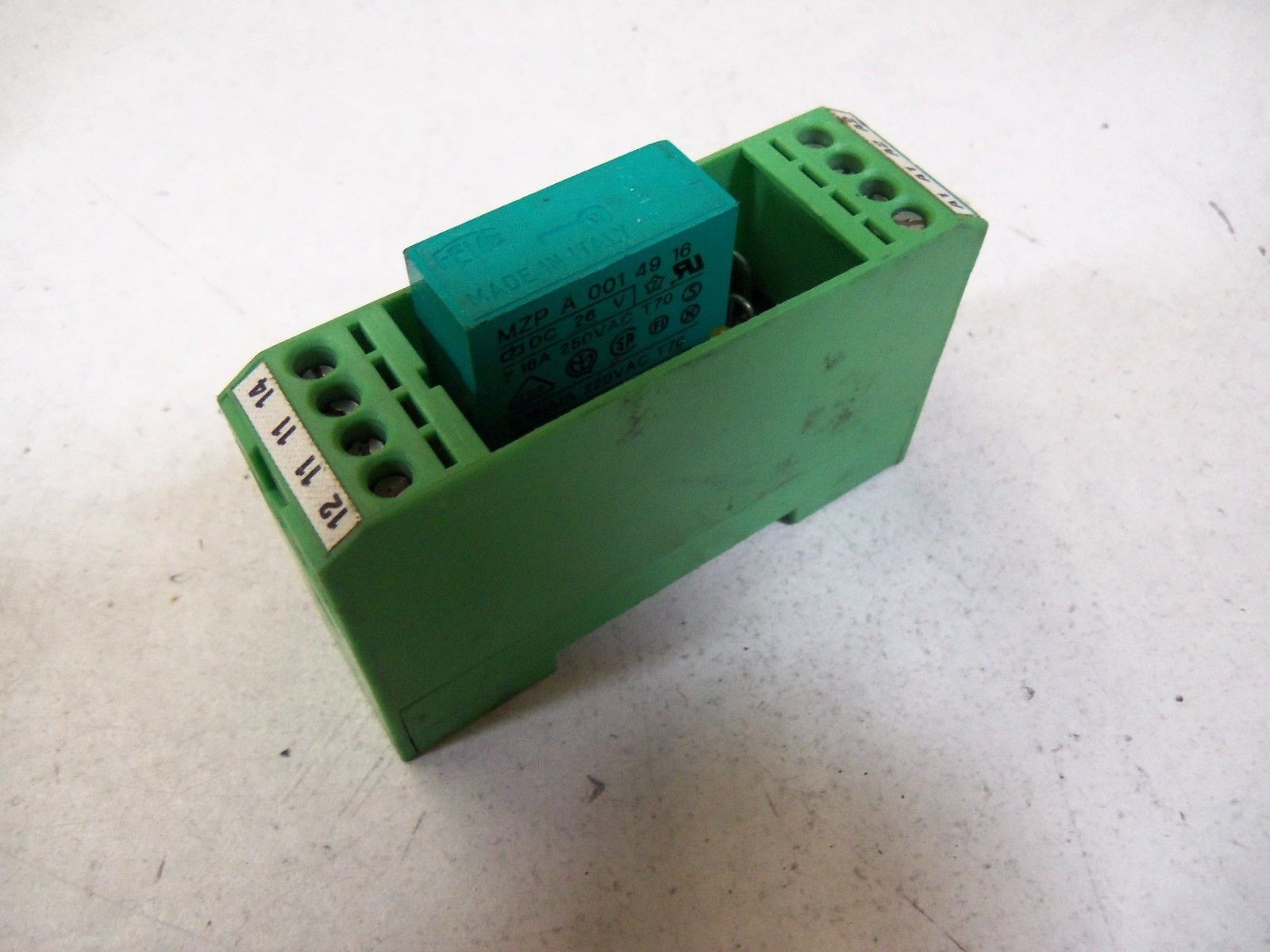 PHOENIX CONTACT 22-REL/KSR-24/21 RELAY MODULE *USED*