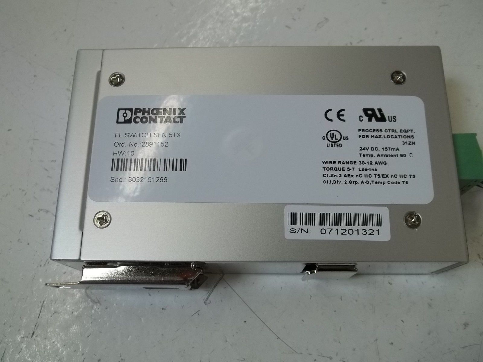 PHOENIX CONTACT FLSWITCHSFN5TX 2891152 *USED*