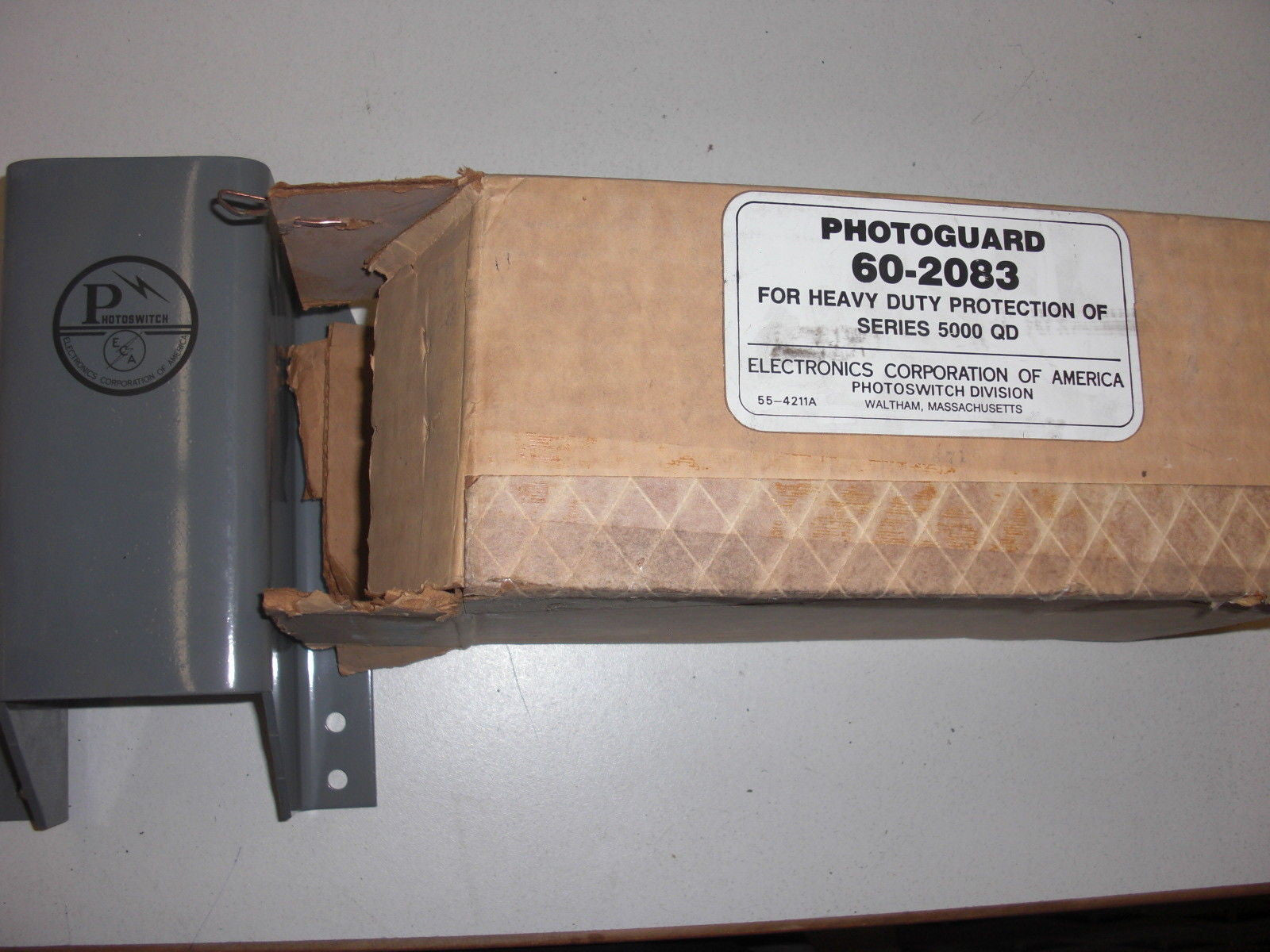 PHOTOSWITCH PHOTO GUARD 60-2083 *NEW IN BOX*