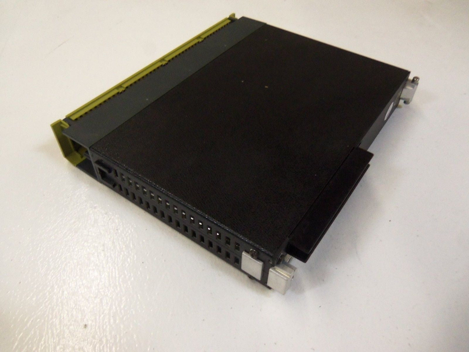 PILZ P10-DIO *USED*