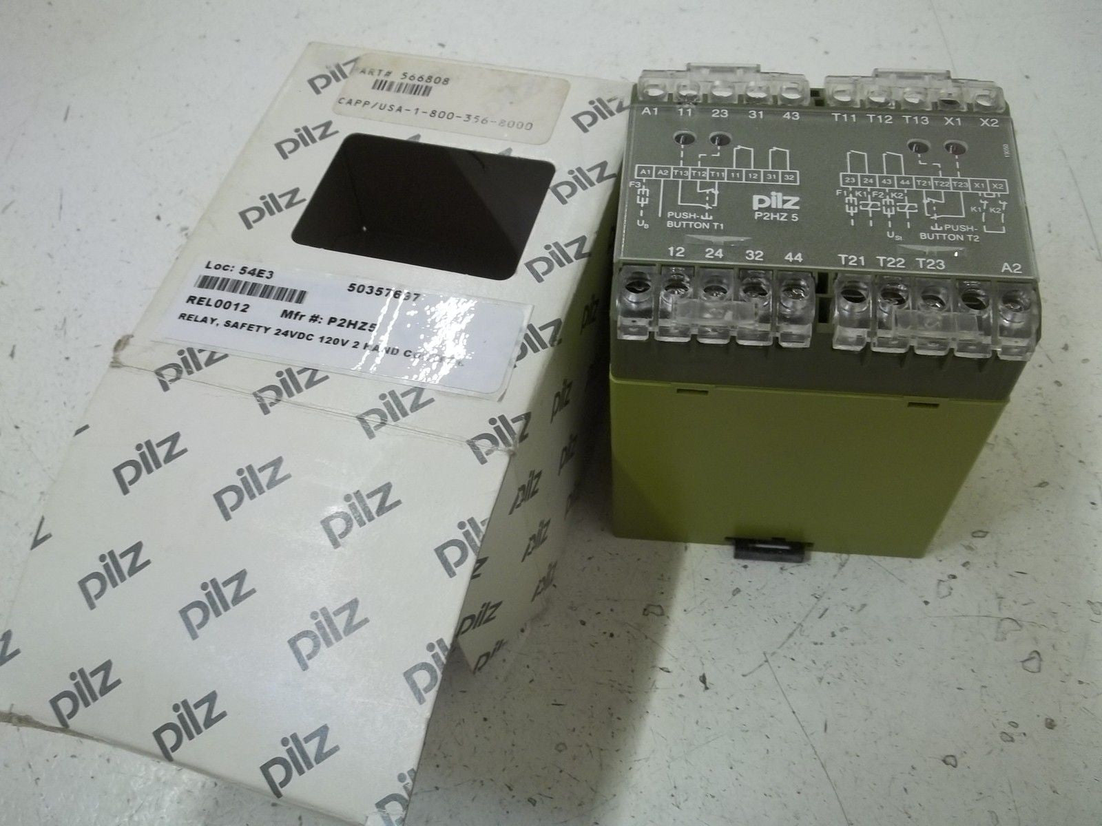 PILZ P2HZ5 24VDC 2S 2O SAFETY RELAY *NEW IN BOX*