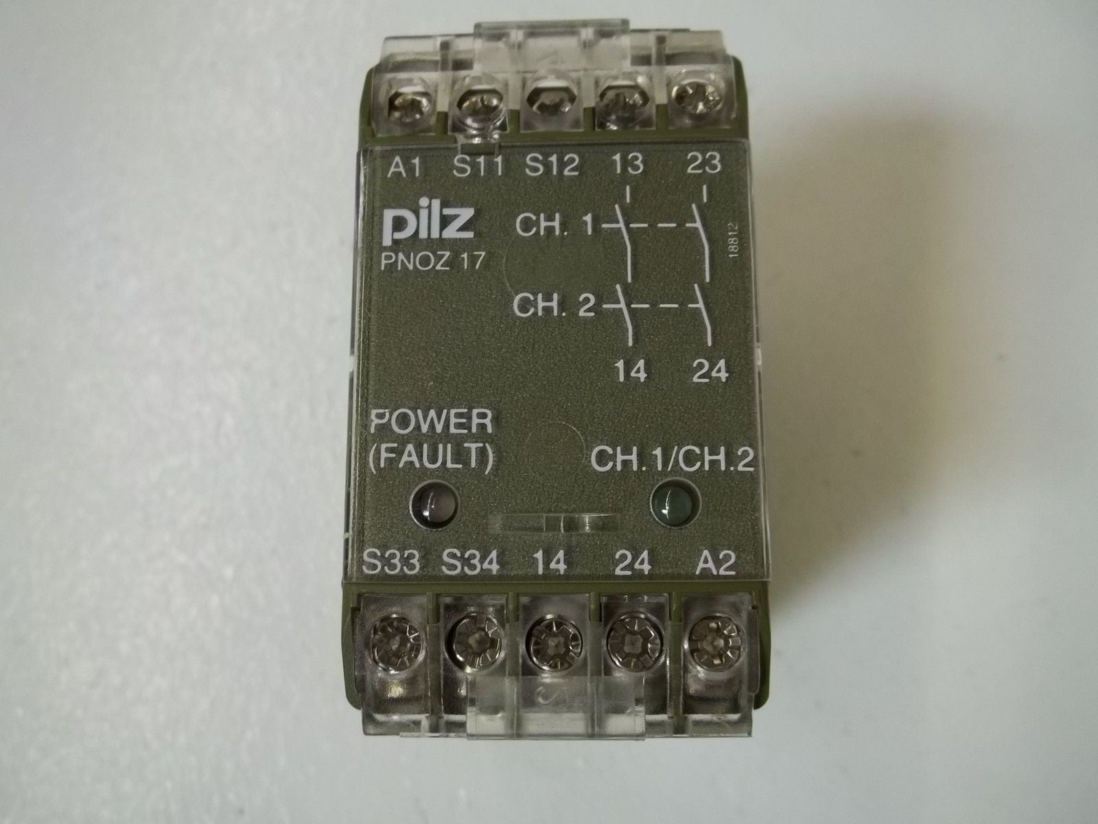 PILZ PNOZ1724VDC2S SAFETY RELAY 24VDC *NEW IN BOX*