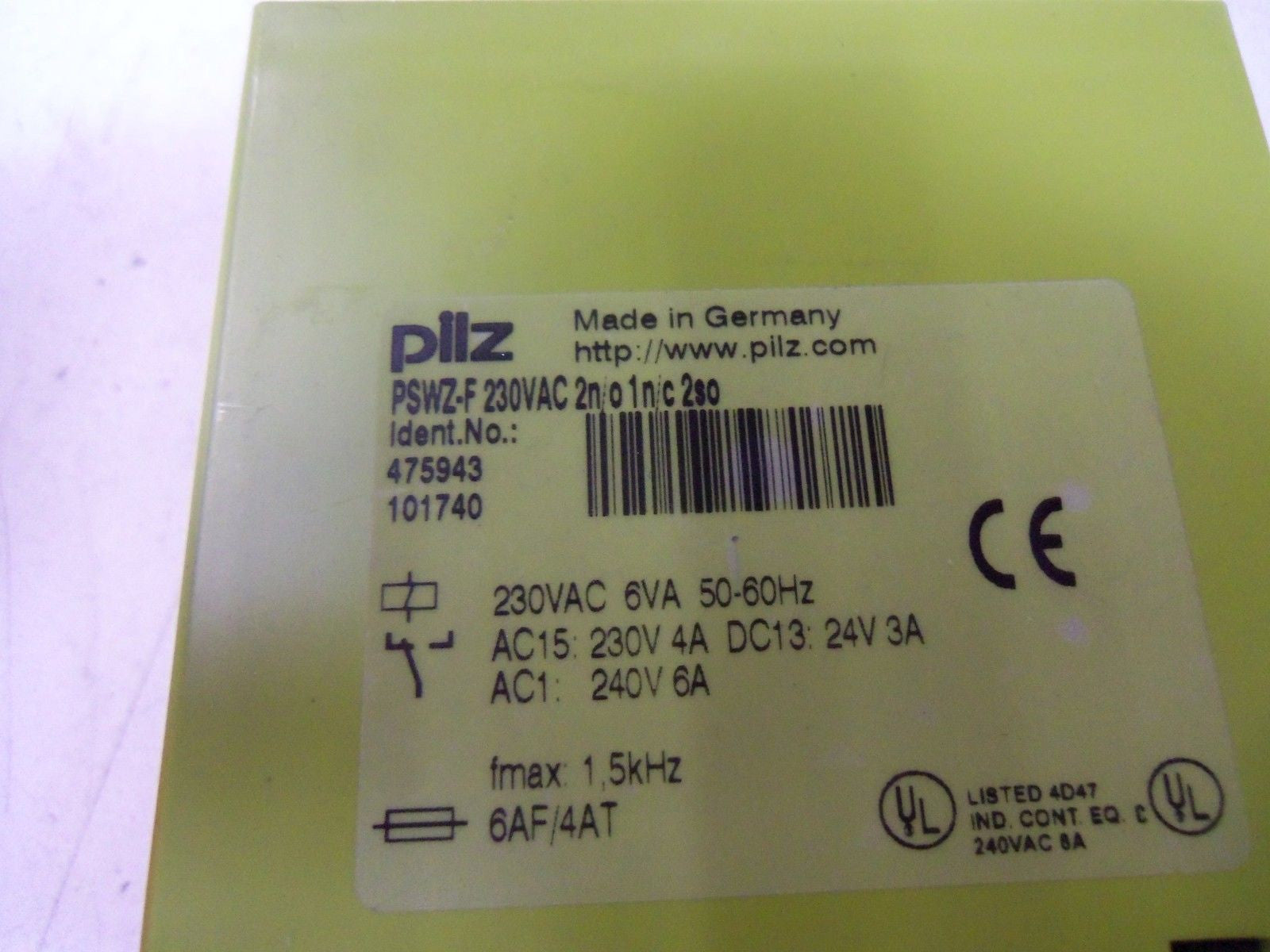 PILZ PSWZ-F230VAC2n/o1n/c2so SAFETY RELAY 230VAC  *NEW IN BOX*