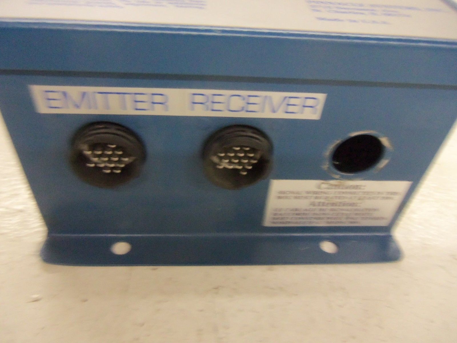 PINNACLE MICROGUARD MG-60-OF1-07 CONTROL BOX *USED*