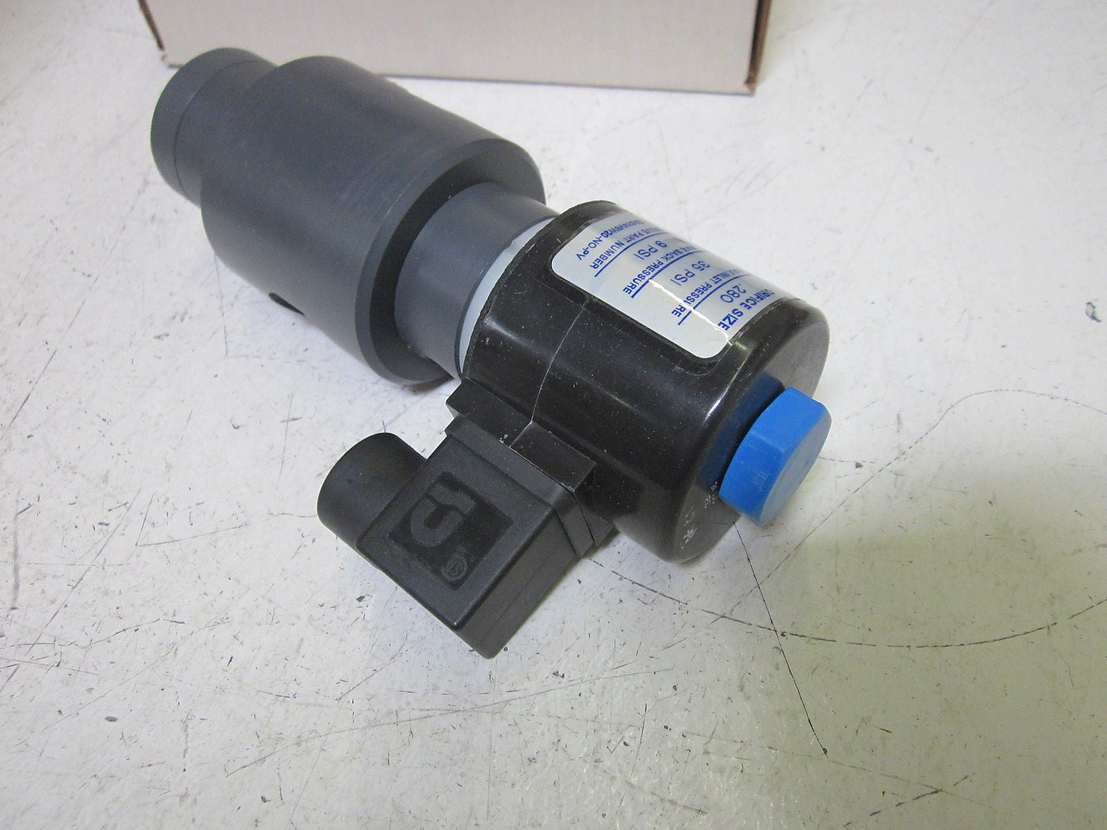 PLAST-O-MATIC EASY4V8W20-NO-PV VALVE *NEW IN BOX*