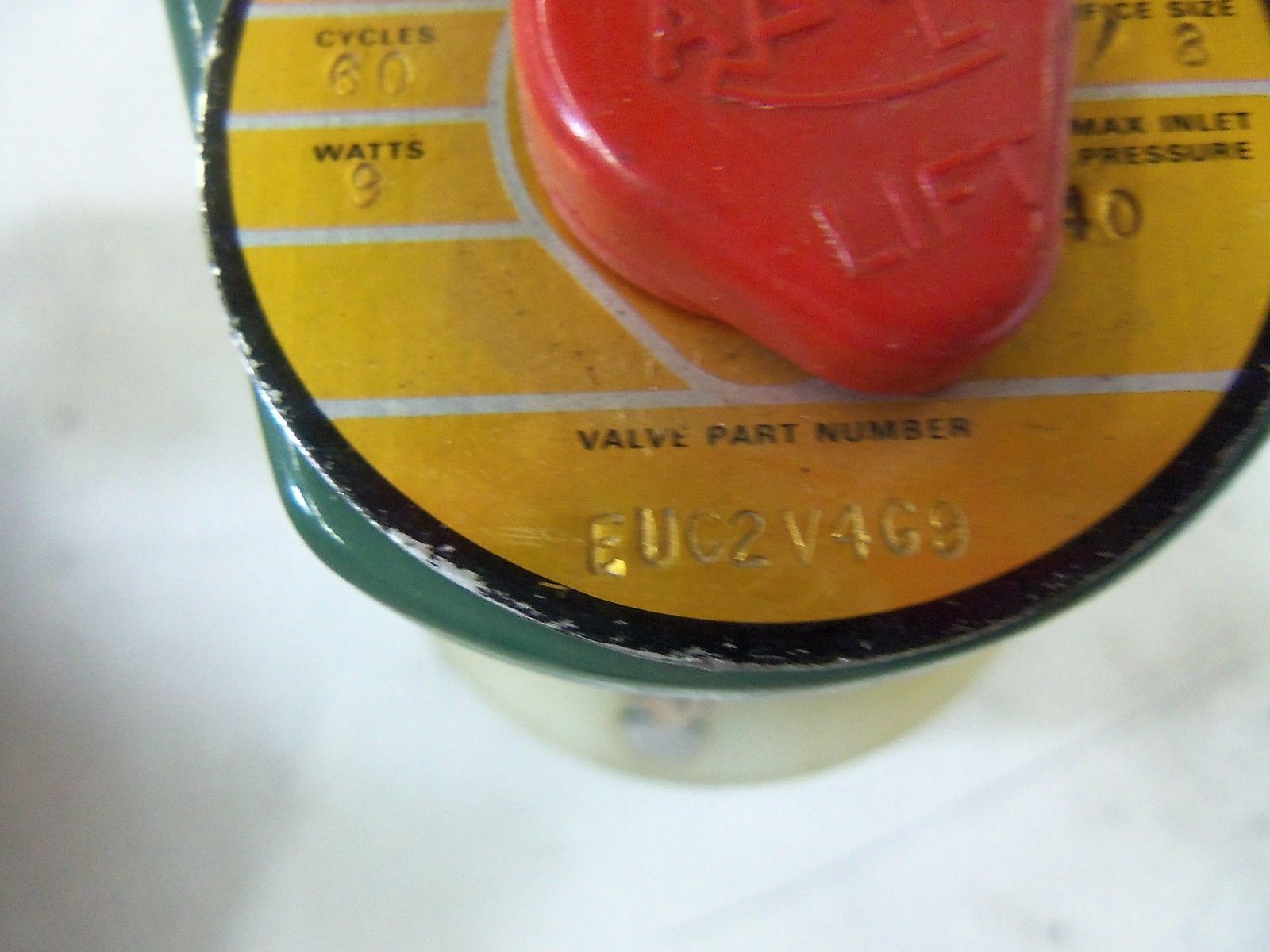 PLAST-O-MATIC EUC2V4G9 *USED*