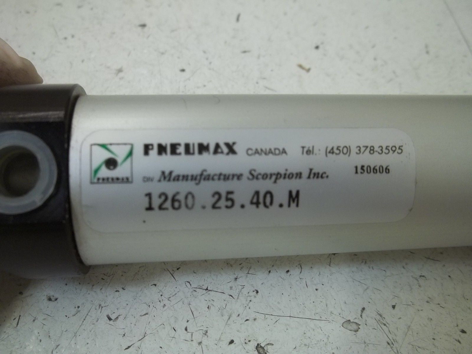 PNEUMAX 1260.25.40.M CYLINDER *NEW NO BOX*