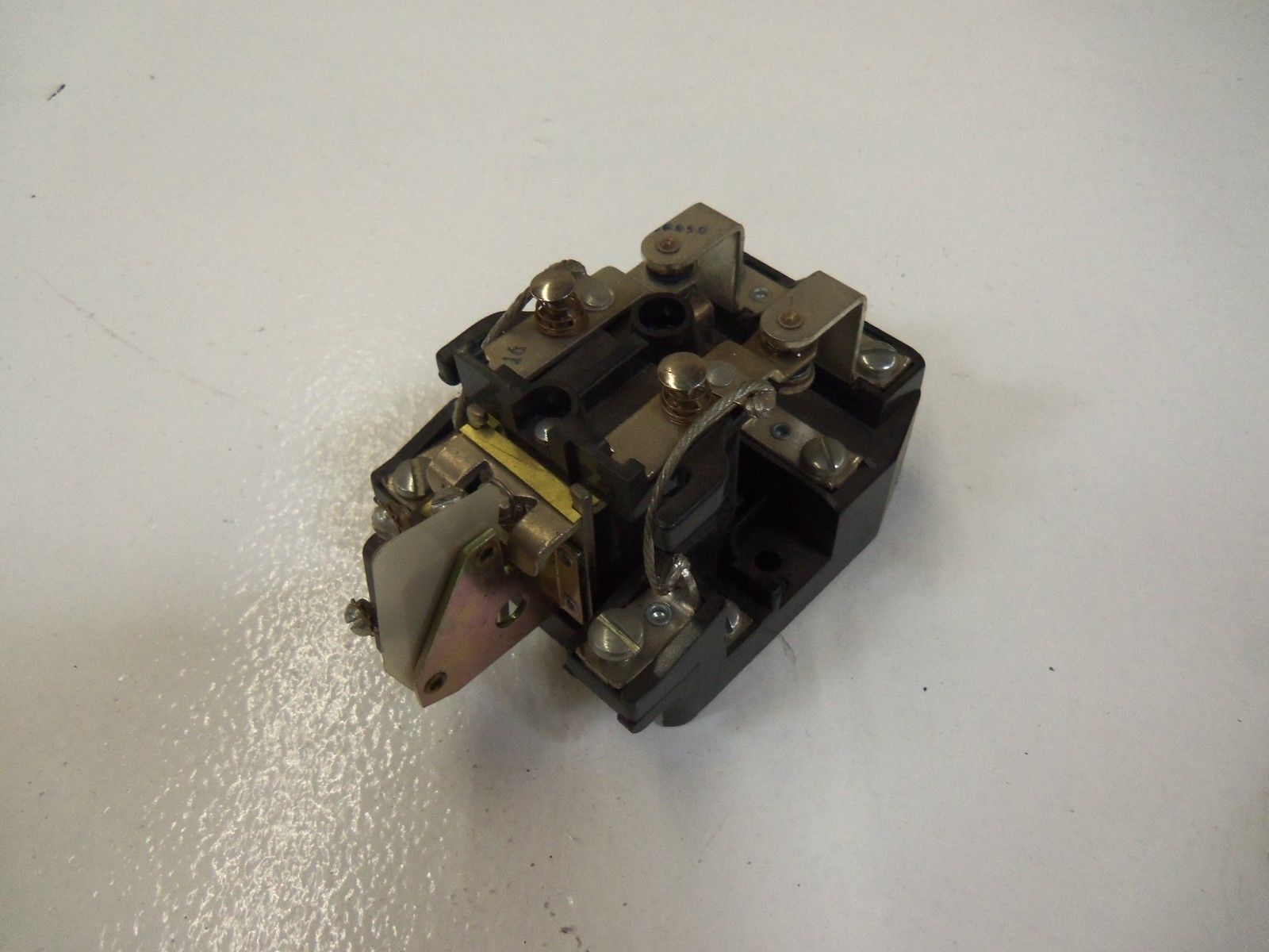 POTTER & BRUMFIELD PRDA11AYA 12V50/60HZ *USED*
