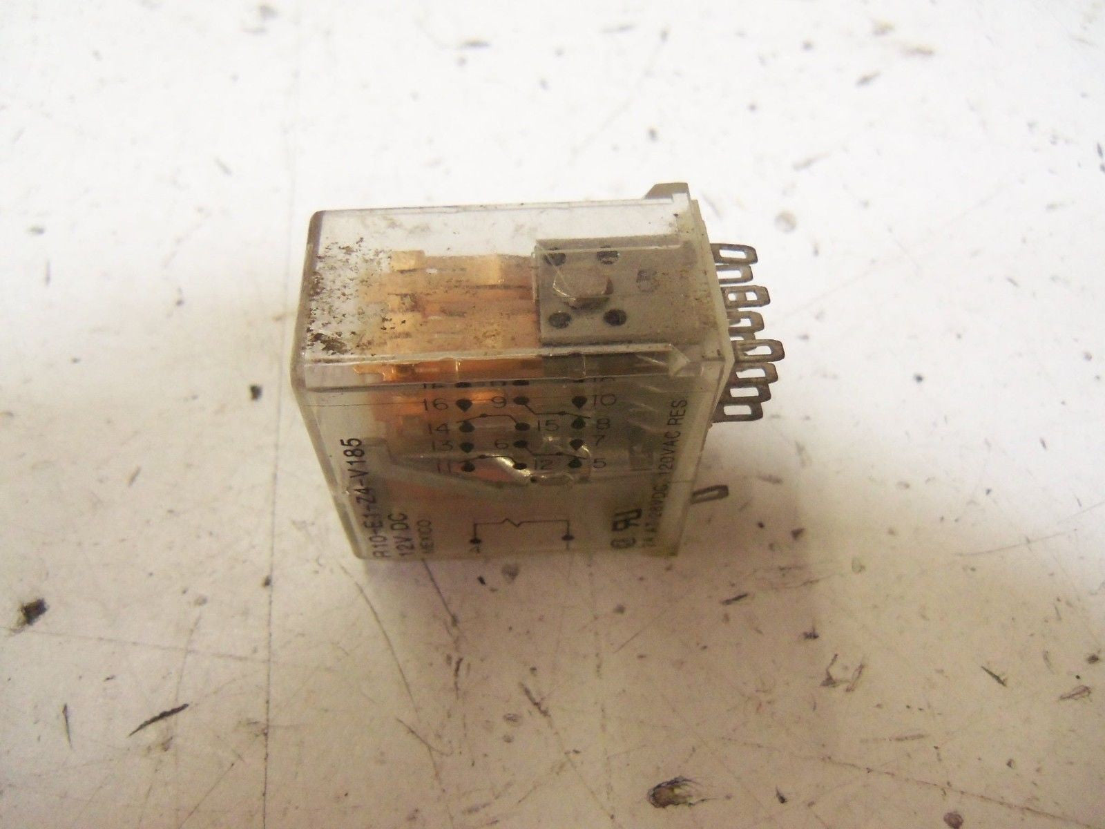 POTTER & BRUMFIELD R10-E1-Z4-V185 12V *USED*