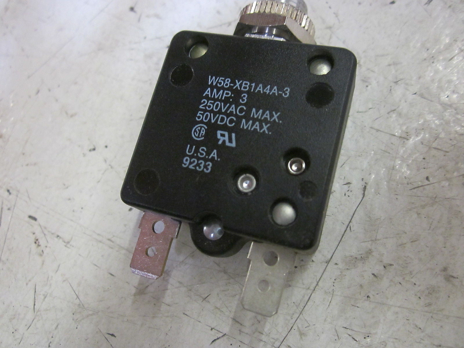 POTTER & BRUMFIELD W58-XB1A4A-3 PUSH-RESET CIRCUIT BREAKER 3A 250V *NEW IN BOX*