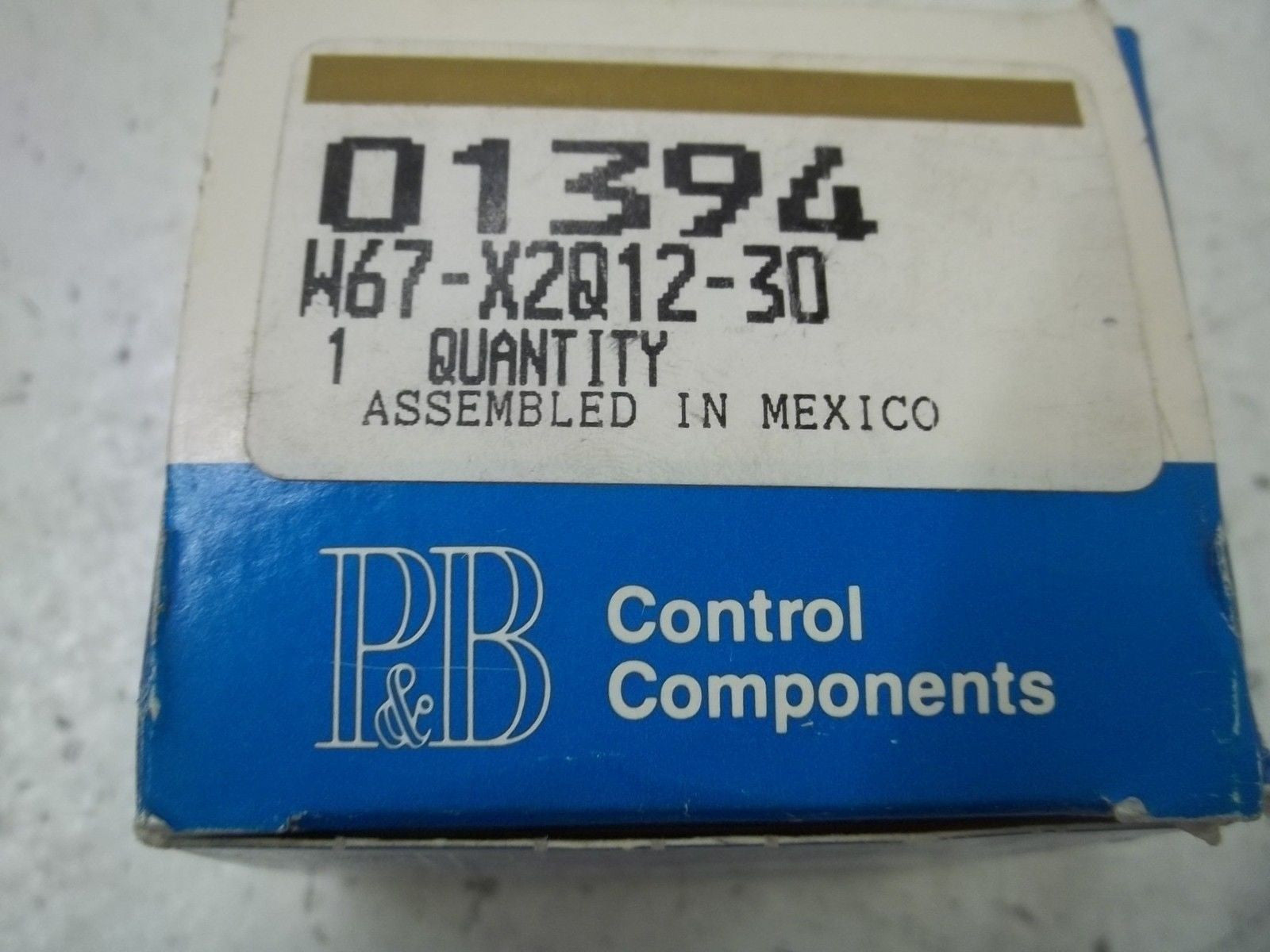 POTTER & BRUMFIELD W67-X2Q12-30 CIRCUIT BREAKER 30AMP, 277VAC *NEW IN BOX*