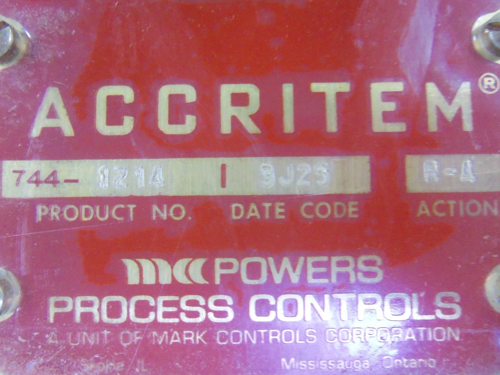POWERS PROCESS CONTROLS ACCRITEM 744-1218 TEMPERATURE CONTROLLER *NEW IN BOX*