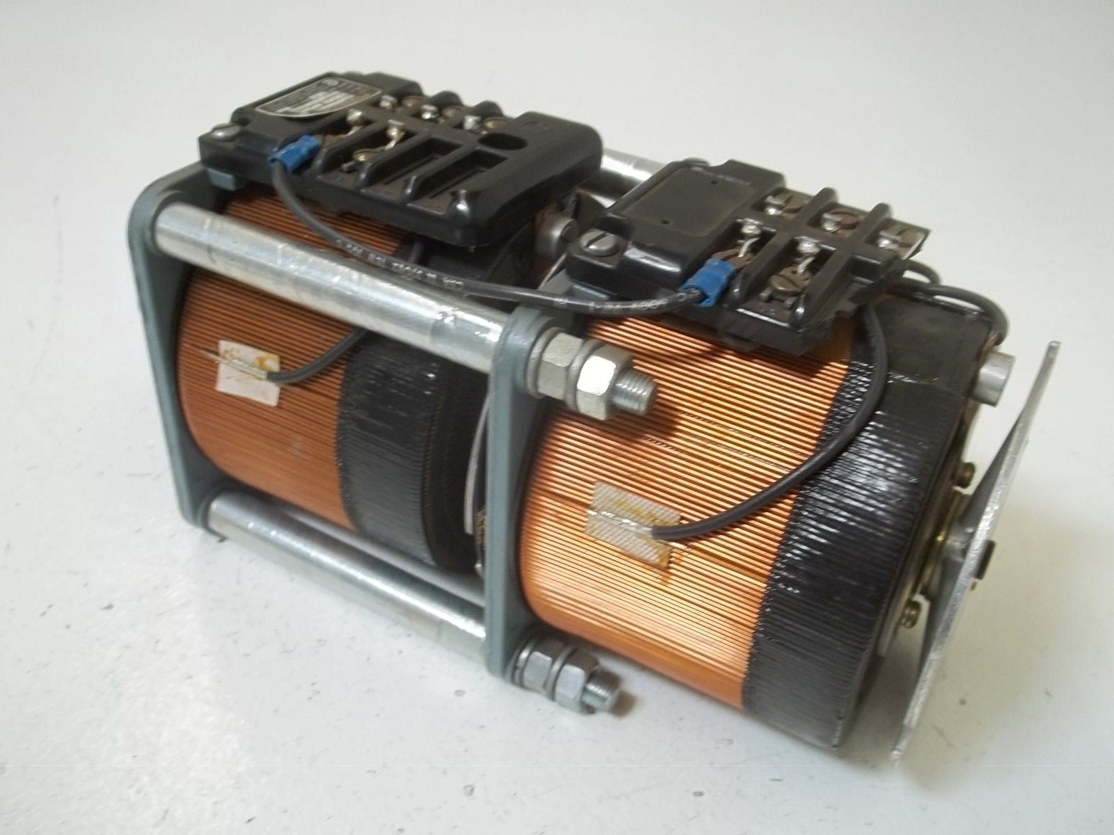 POWERSTAT Q116U-2 VARIABLE TRANSFORMER *USED*