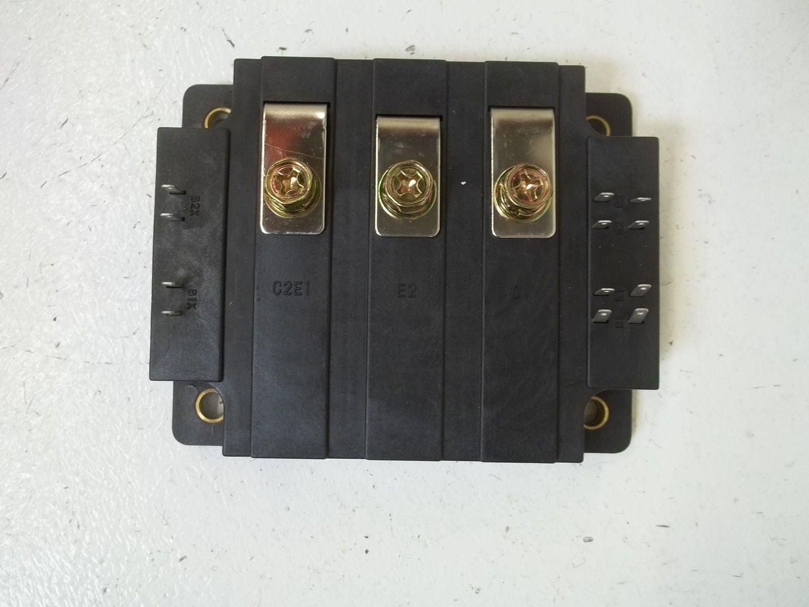 PRX KD621220 TRANSISTOR MODULE *NEW NO BOX*