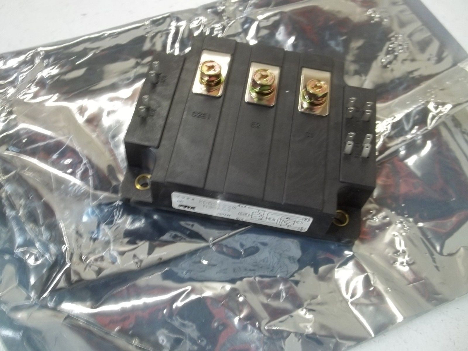PRX KD621220 TRANSISTOR MODULE *NEW NO BOX*