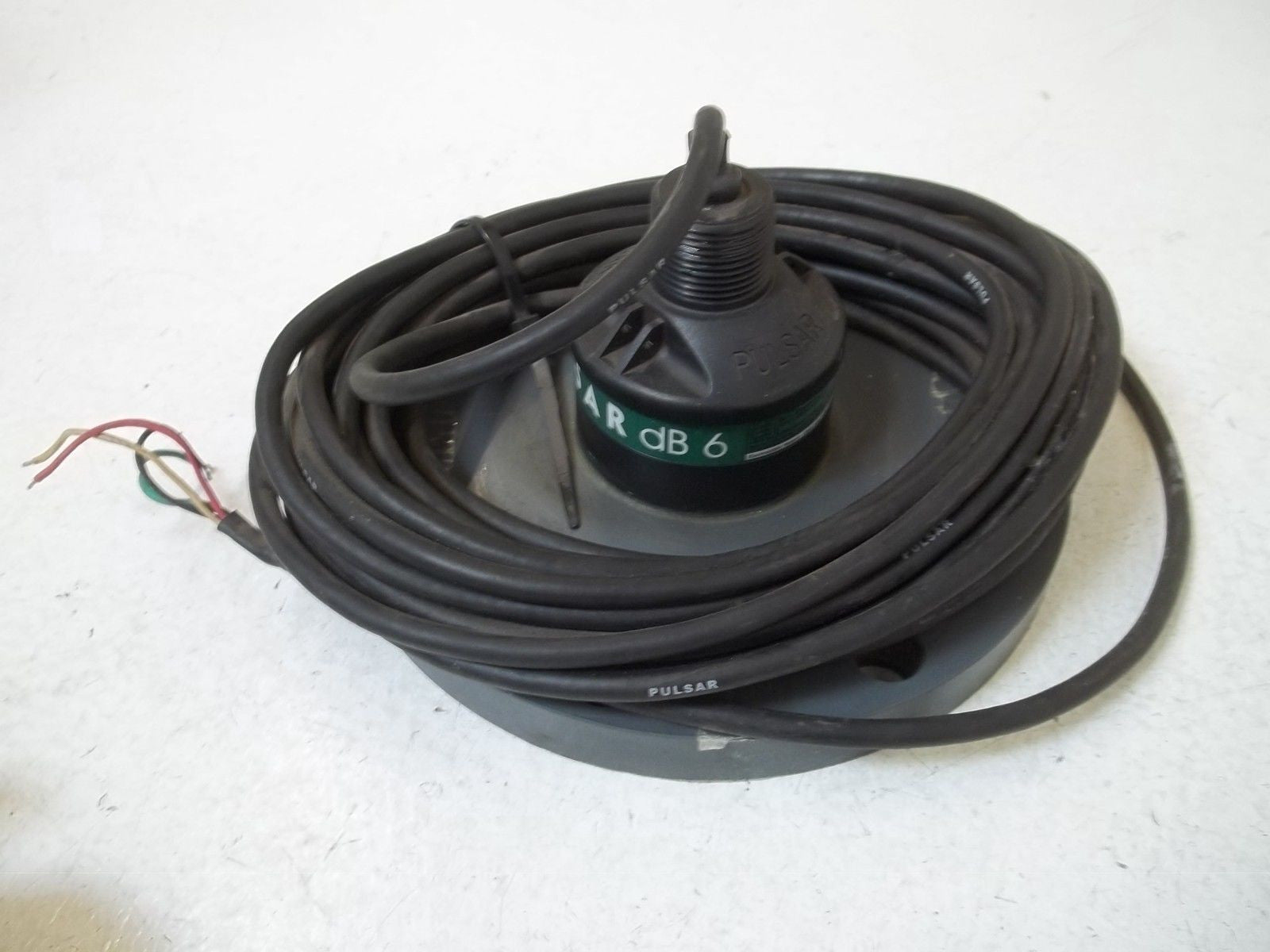 PULSAR DB6 *USED*