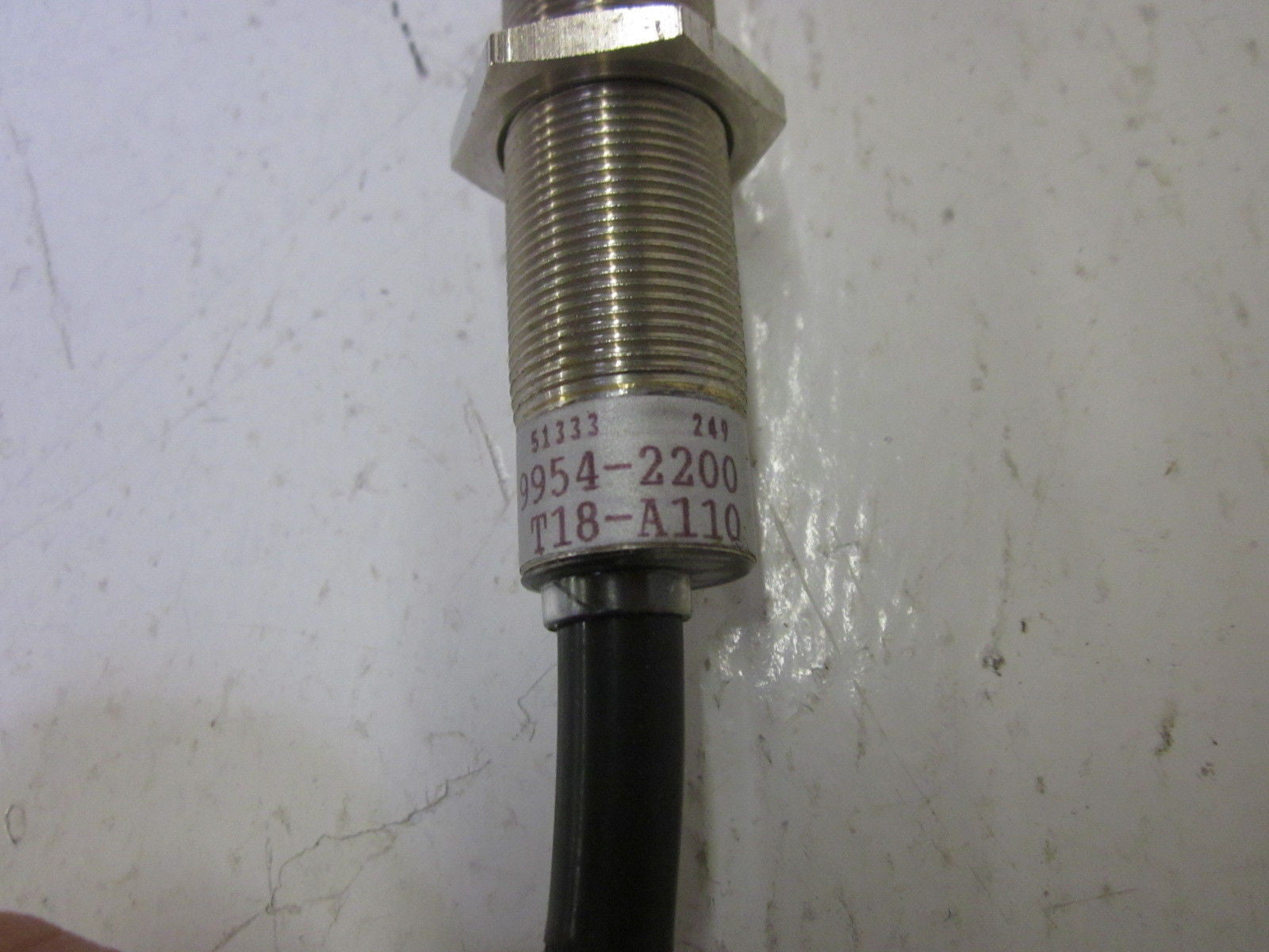 PULSOTRONIC 9954-2200 T18-A110 PROXIMITY SWITCH *USED*
