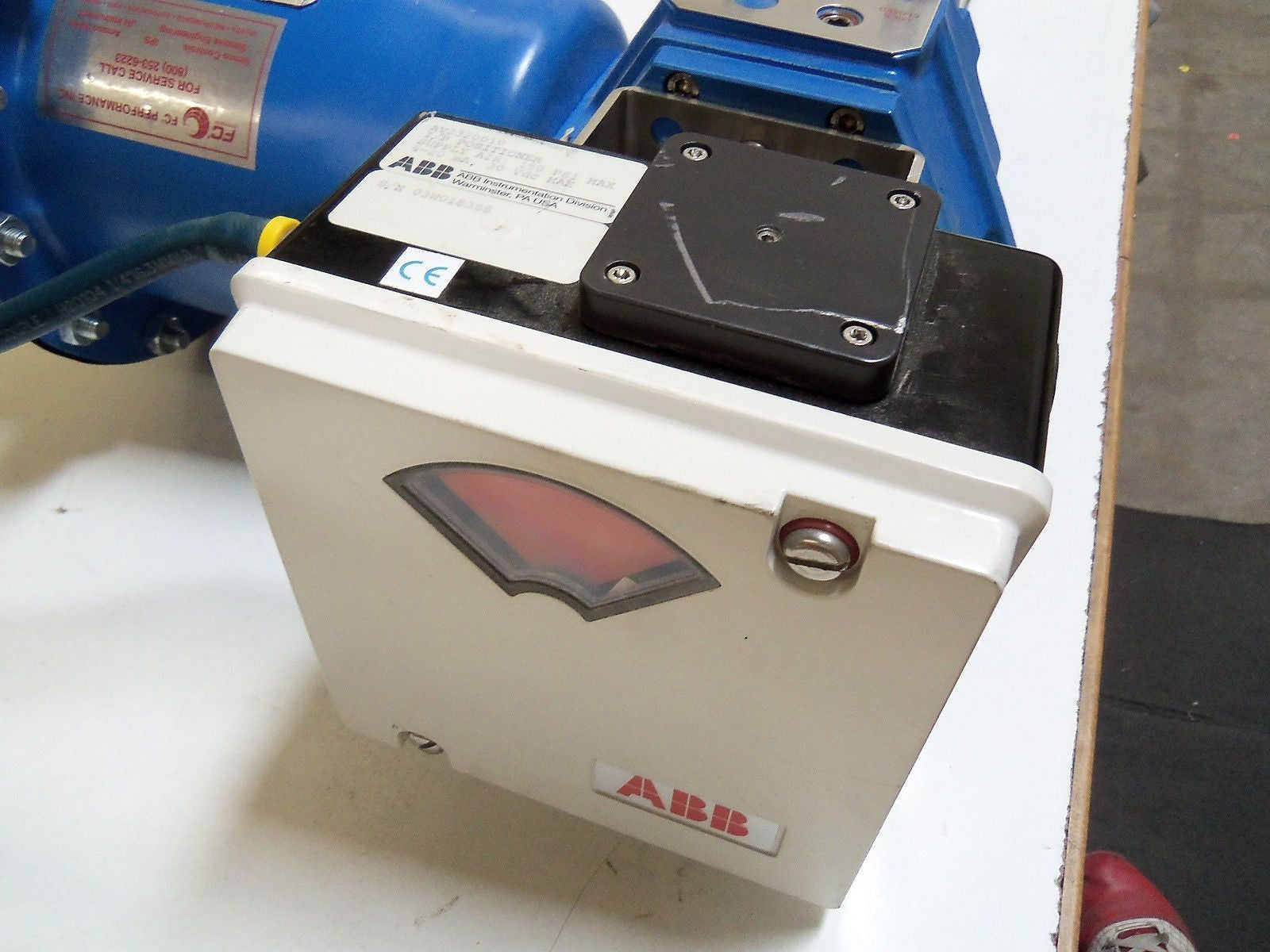 QUADRA-POWER II ACTUATOR QP2C ABB POSTIONER AV2320010 *USED*