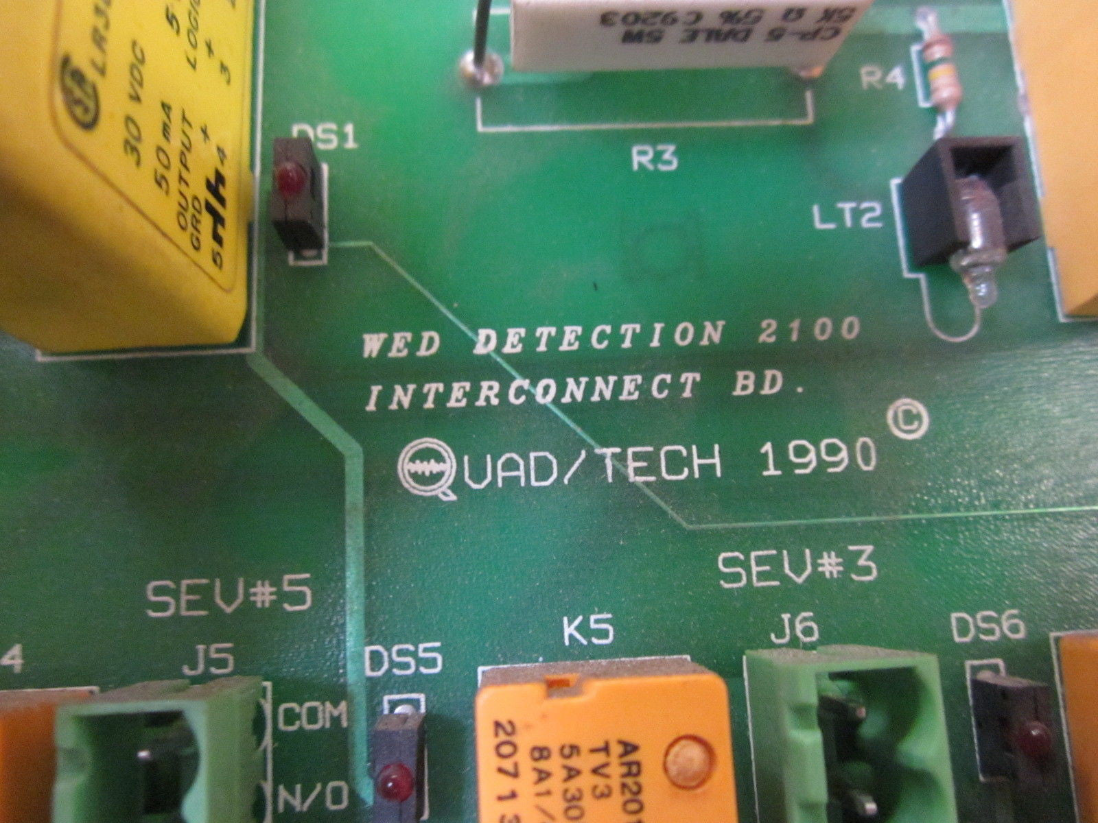 QUAD TECH 1930398370158 *USED*